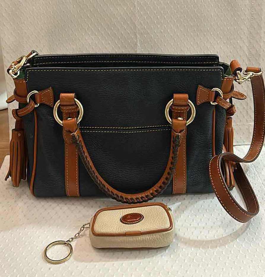 Photo 1 of DOONEY AND BURKE HANDBAG W KEYCHAIN PURSE