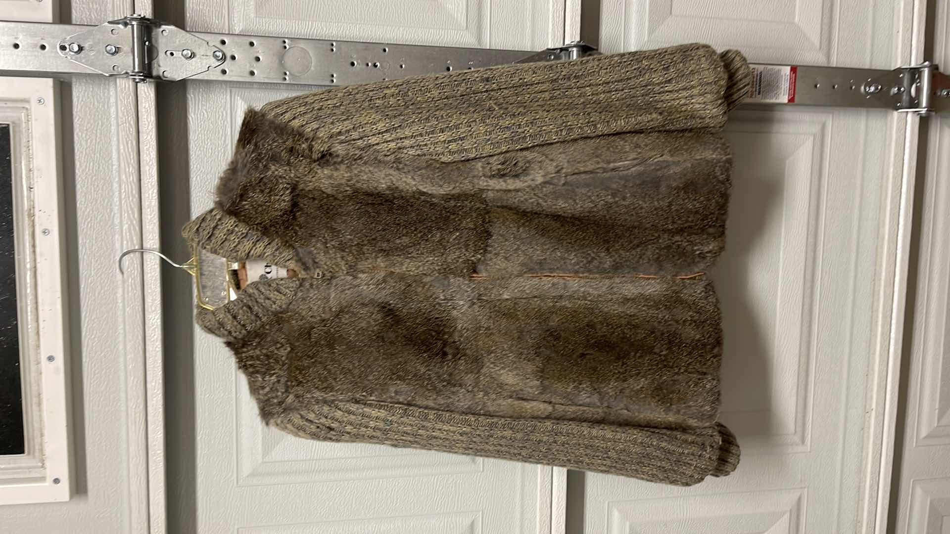 Photo 6 of ALAN CHERRY VINTAGE RABBIT FUR SWEATER SIZE 6