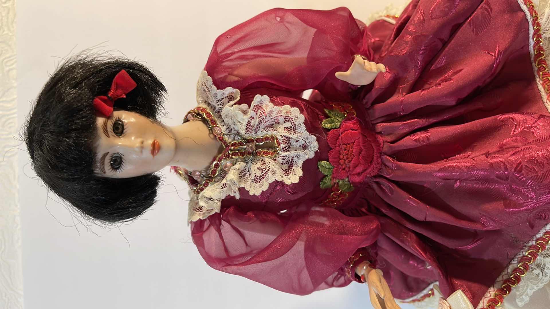 Photo 2 of VINTAGE COLLECTORS DOLL WITH OUTFIT MADE BY YOURS TRULY MARY SAENZ AKA ROBERTA DARREN