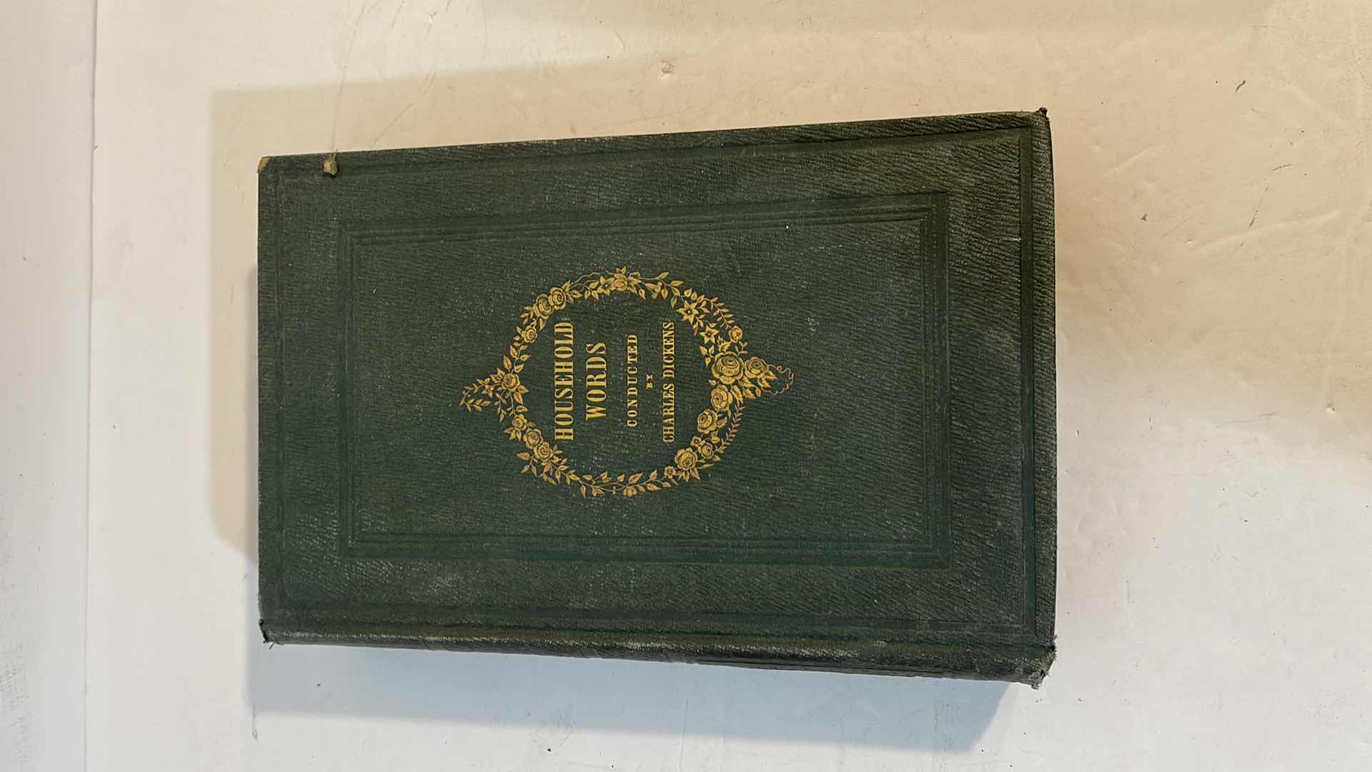 Photo 2 of 1854 ANTIQUE HOUSEHOLD WORDS A WEEKLY JOURNAL CONDUCT BY CHARLES DICKENS BOOKS VOLUME VIII 