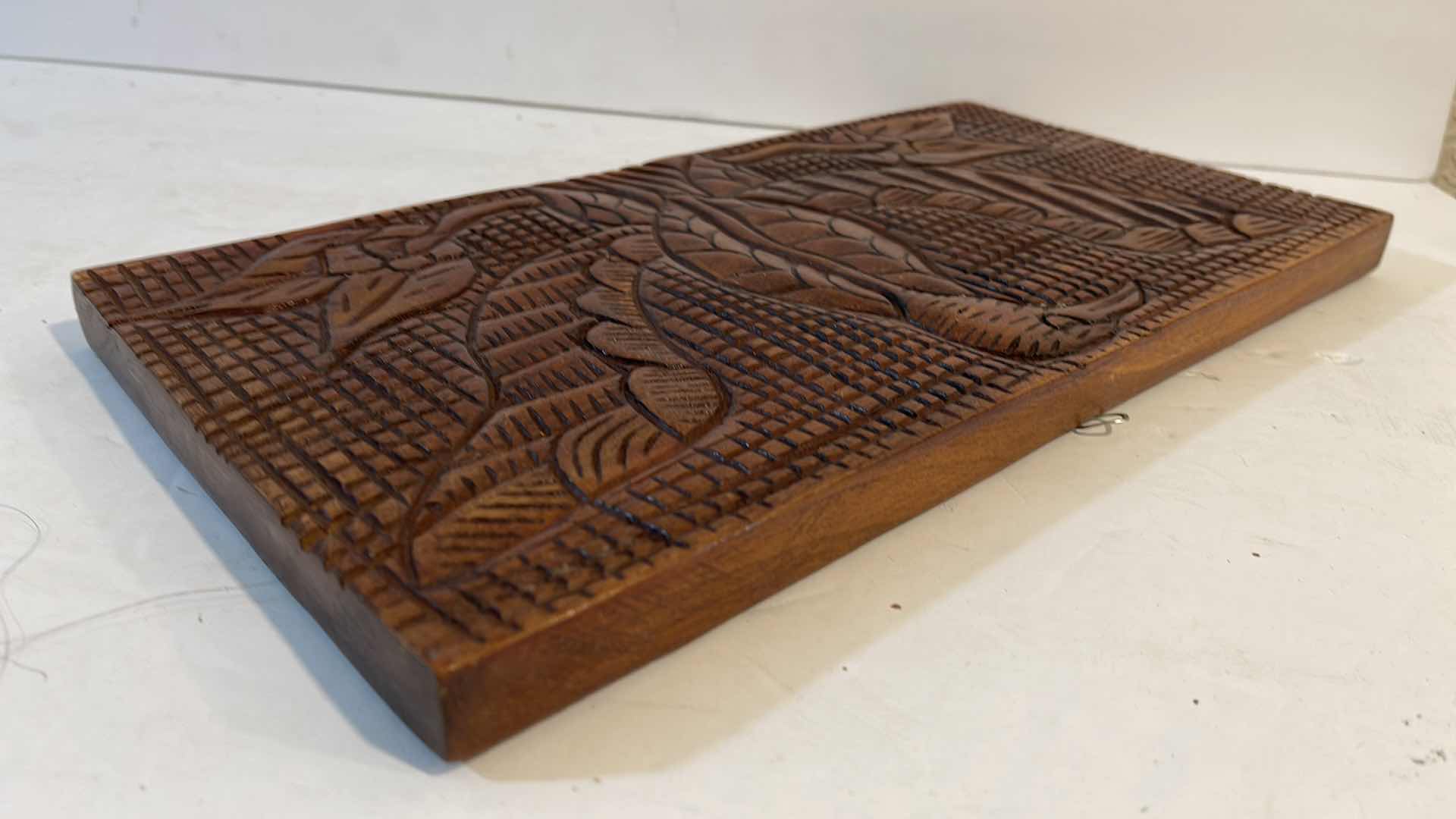 Photo 3 of EAGLE HAND CARVED 14”x7”