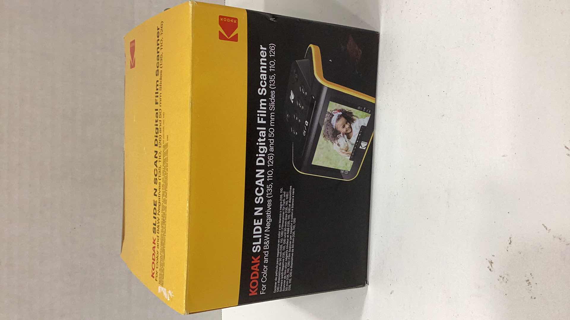 Photo 1 of KODAK SLIDE N SCAN DIGITAL FILM SCANNER