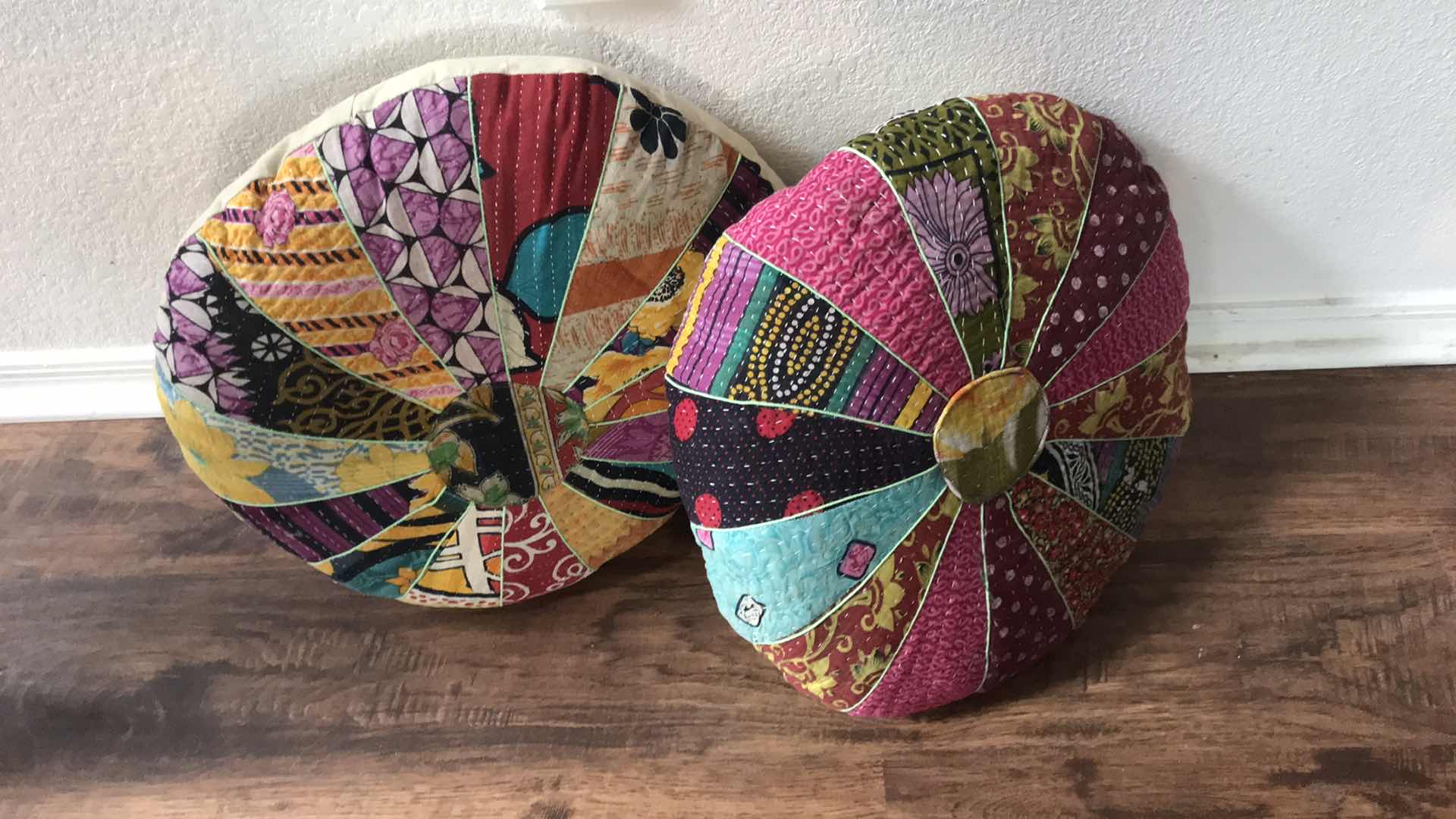 Photo 1 of INDIAN PATCHWORK KANTHA POUF VINTAGE POUF CASE, LARGE ROUND FLOOR PILLOW, HANDMADE SEATING POUFFE,

