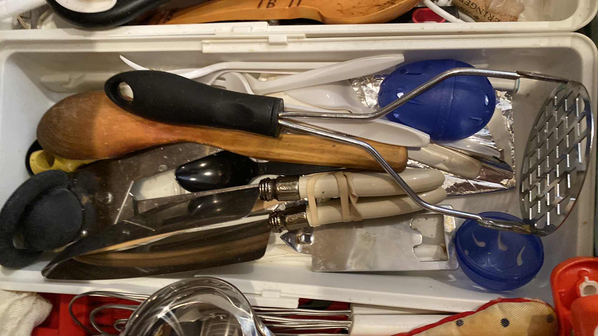 Photo 3 of CONTENTS OF KITCHEN DRAWER COOKING UTENSILS