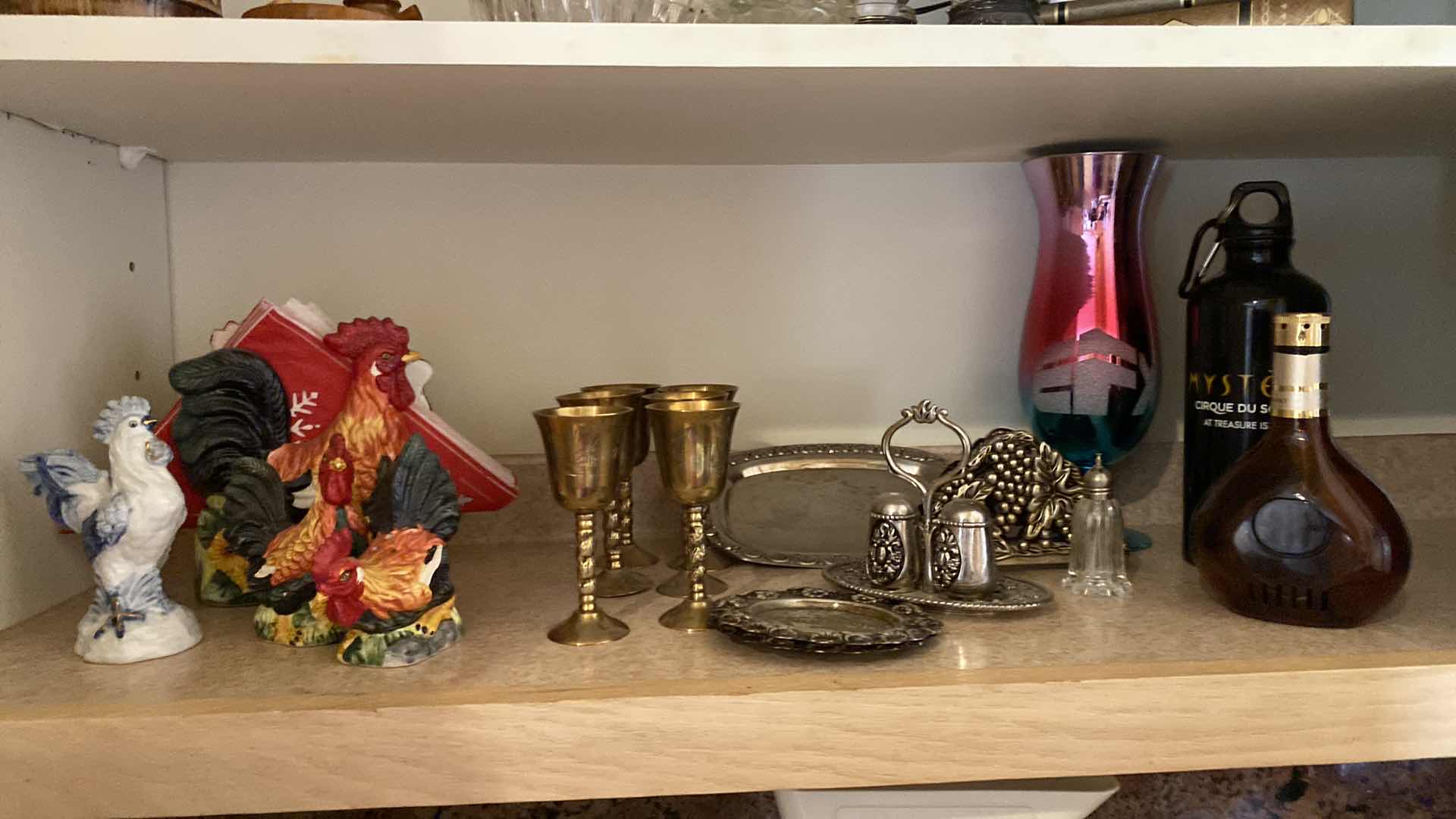 Photo 2 of CONTENTS OF KITCHEN CABINET ASST HOME DECOR