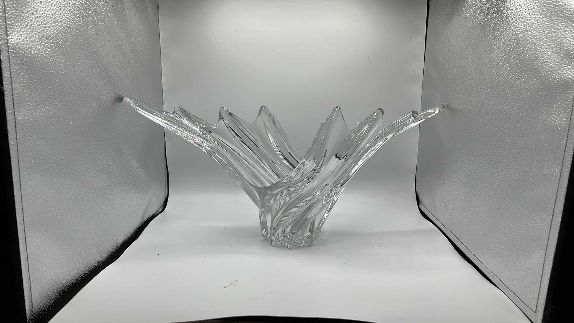 Photo 4 of VANNES CRYSTAL FRENCH CENTER BOWL 24” x 11”