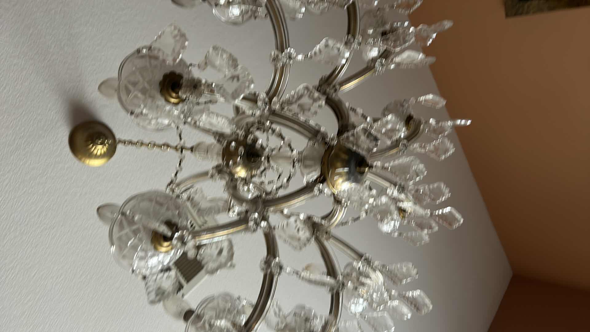 Photo 4 of VINTAGE CRYSTAL CHANDELIER W EXTRA CRYSTALS 28” x 21” (MEASUREMENT WITHOUT CHAIN)