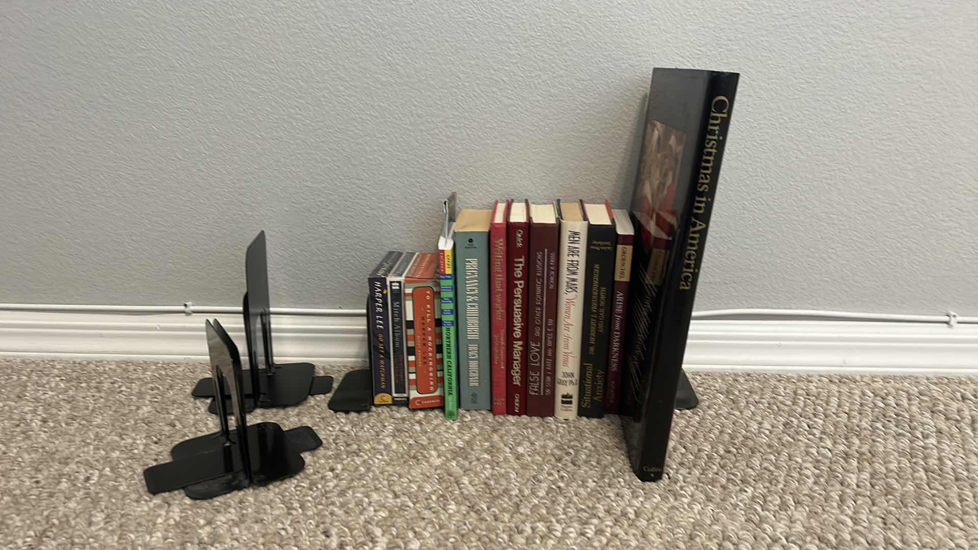 Photo 6 of HARDCOVER/ SOFTCOVER AND AUDIO BOOKS AND BOOKENDS