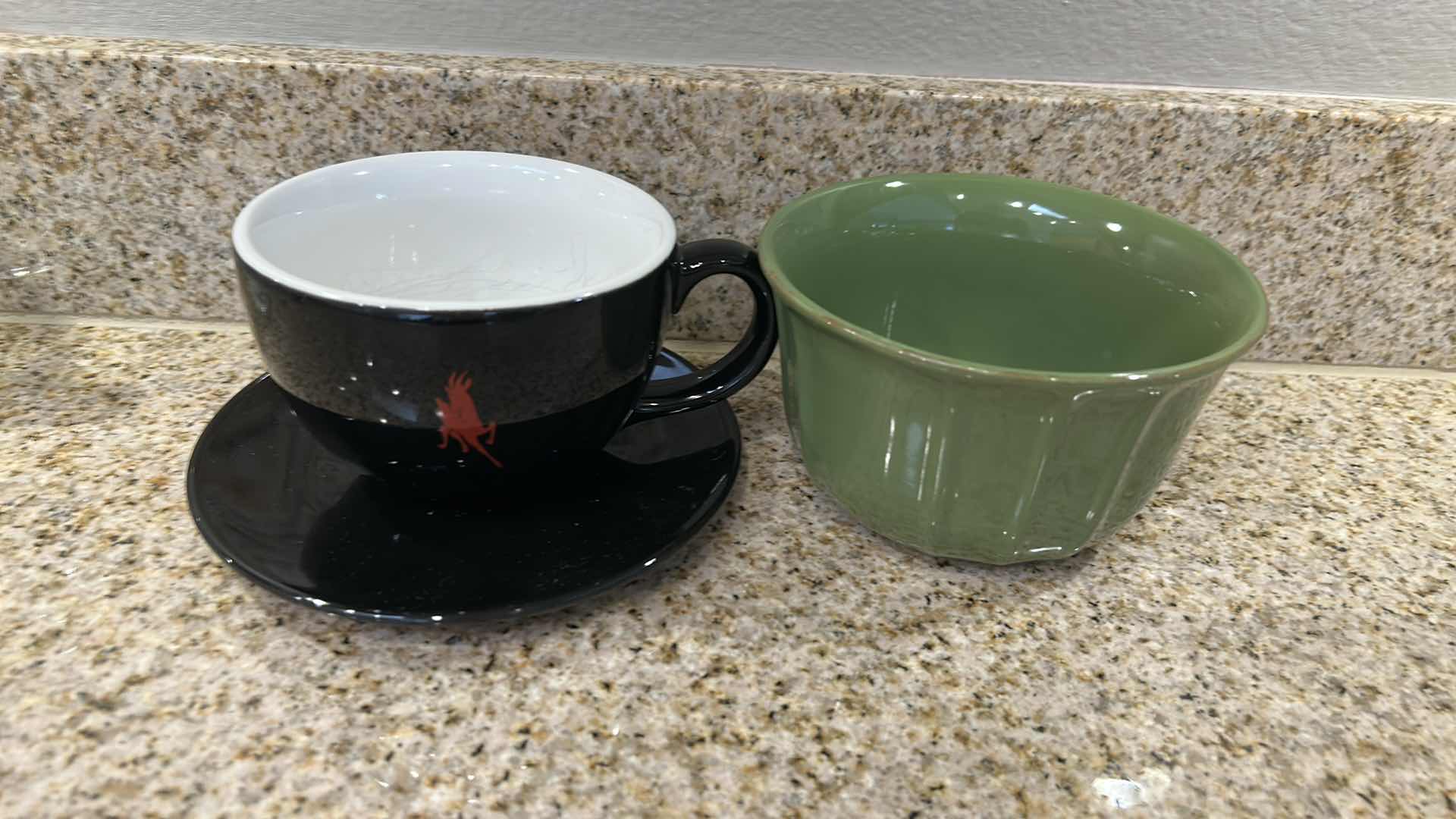 Photo 8 of KITCHEN GLASSES, CUPS AND BOWL ASSORTMENT