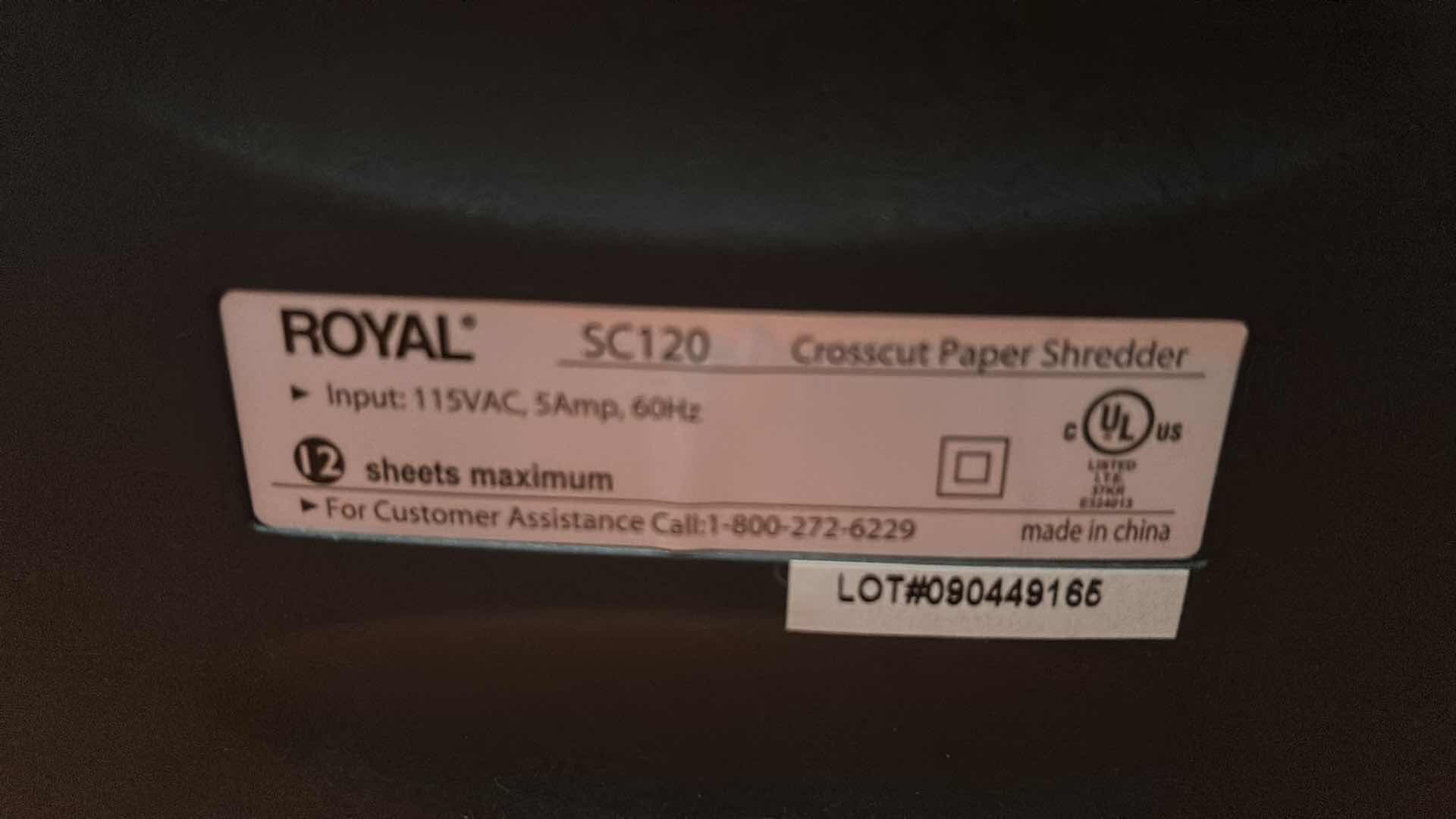 Photo 3 of ROYAL SC120 12 SHEET PAPER SHREDDER