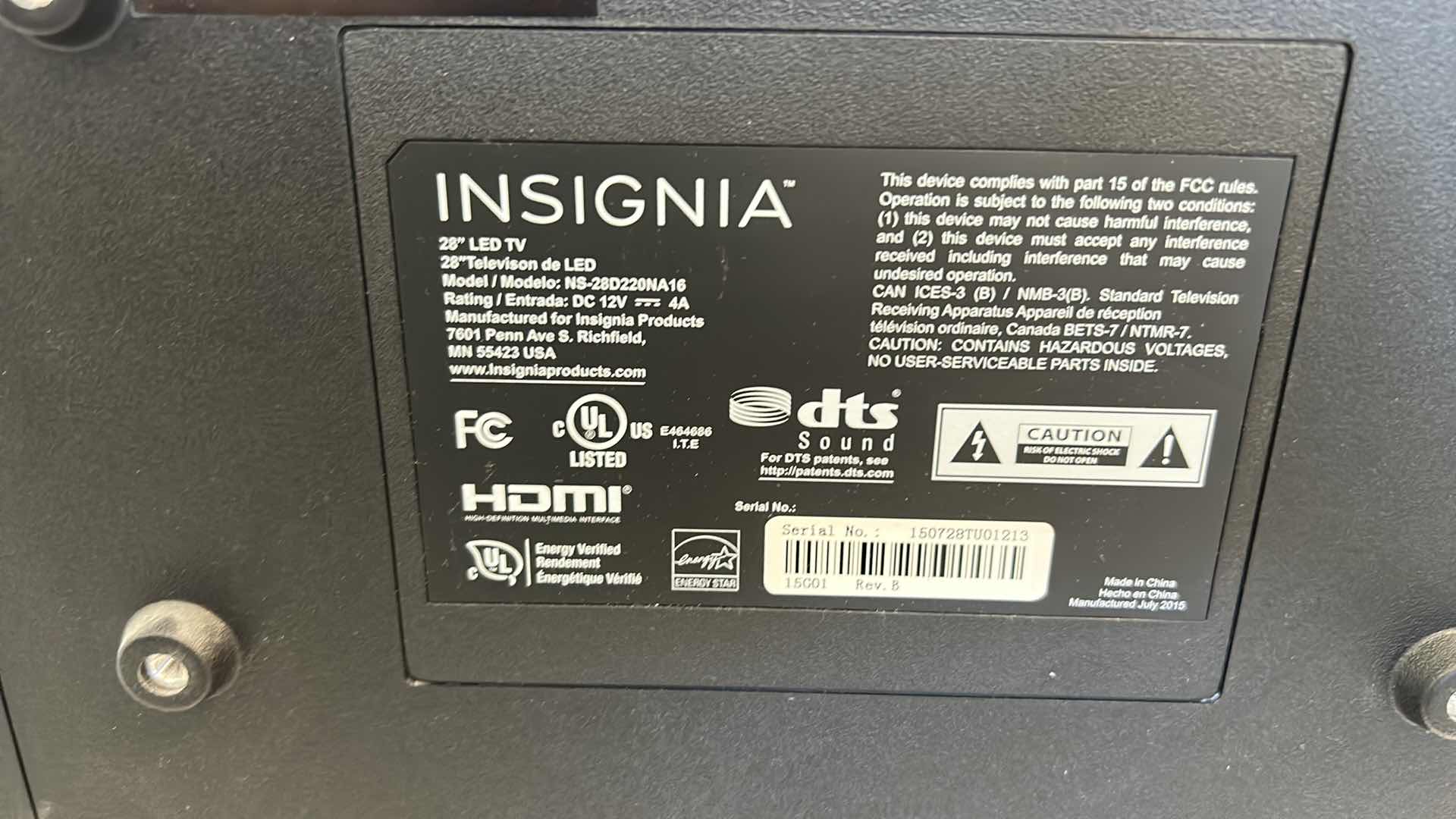 Photo 3 of 36” INSIGNIA LED (NO REMOTE)