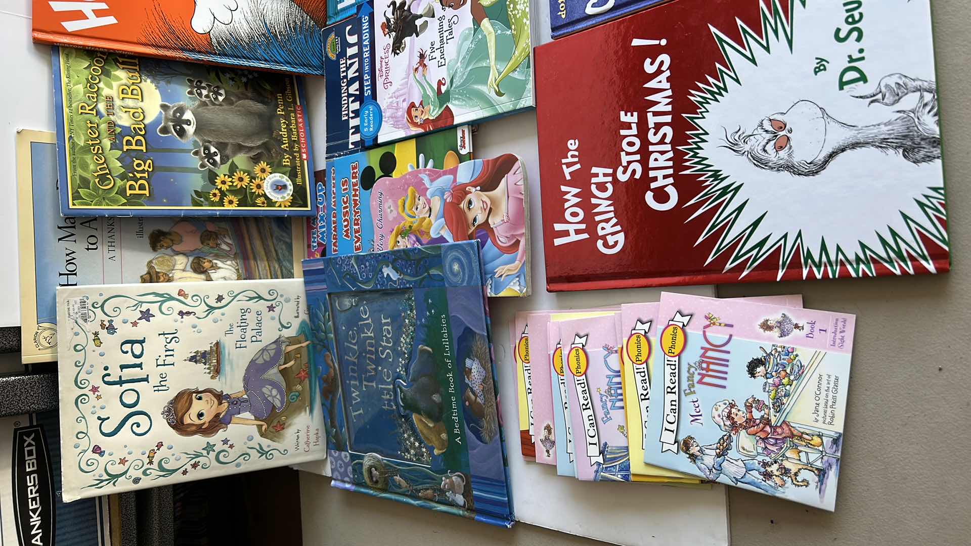 Photo 3 of BOX OF CHILDRENS BOOKS