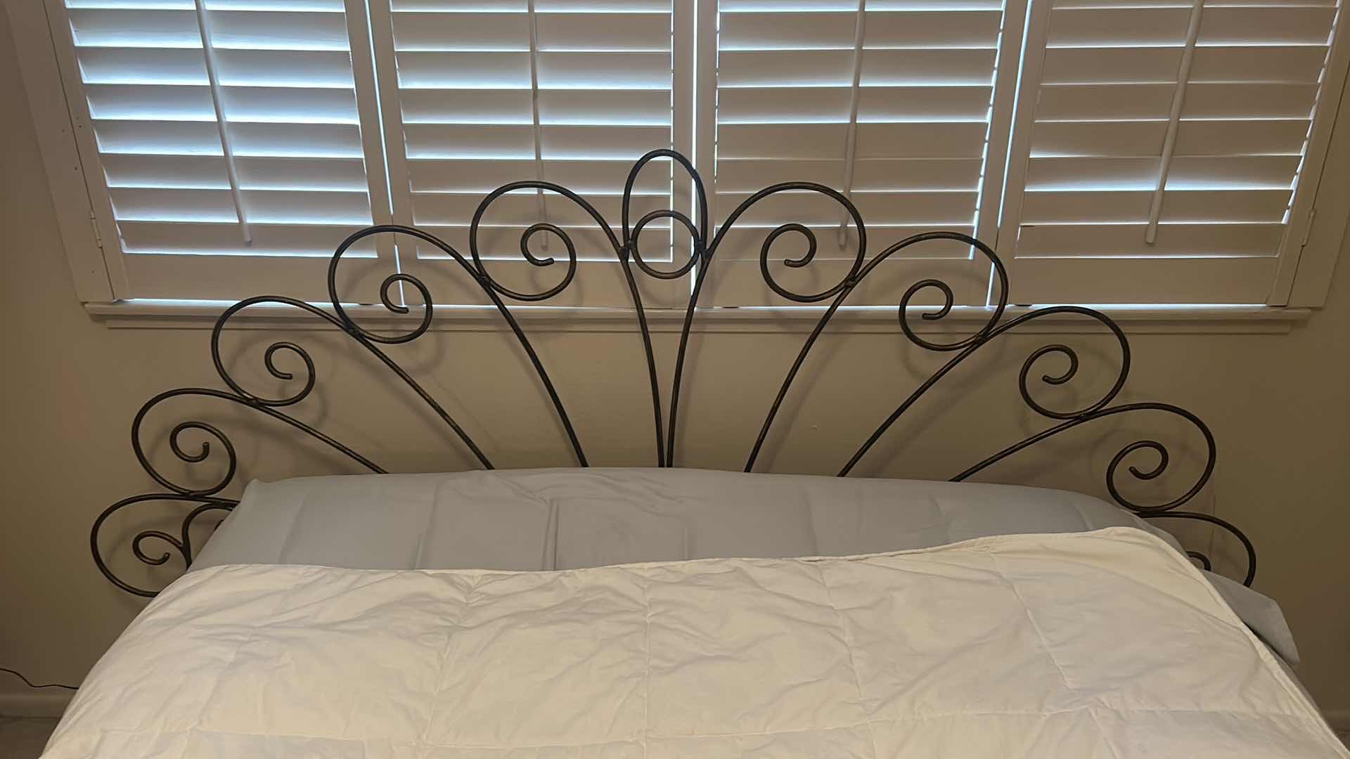 Photo 5 of METAL FANNED PEACOCK STYLE  FULL HEADBOARD