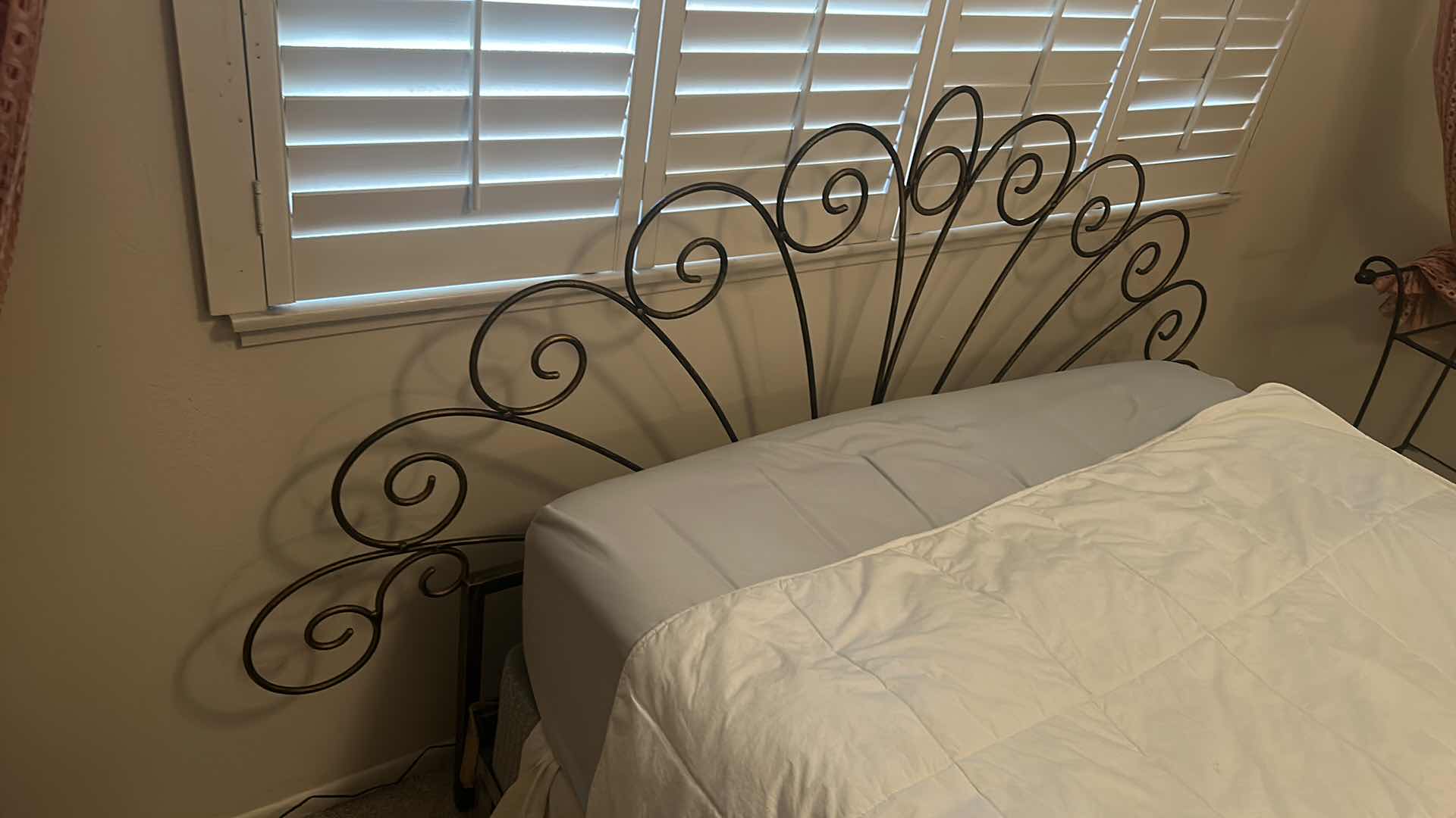 Photo 2 of METAL FANNED PEACOCK STYLE  FULL HEADBOARD