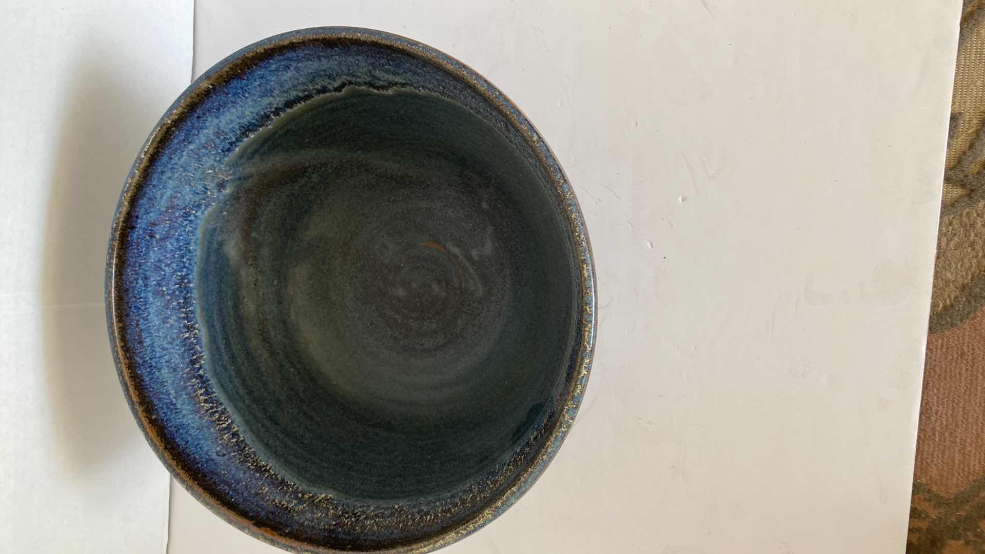 Photo 2 of VINTAGE 1998 POTTERY 12" X 6.5"