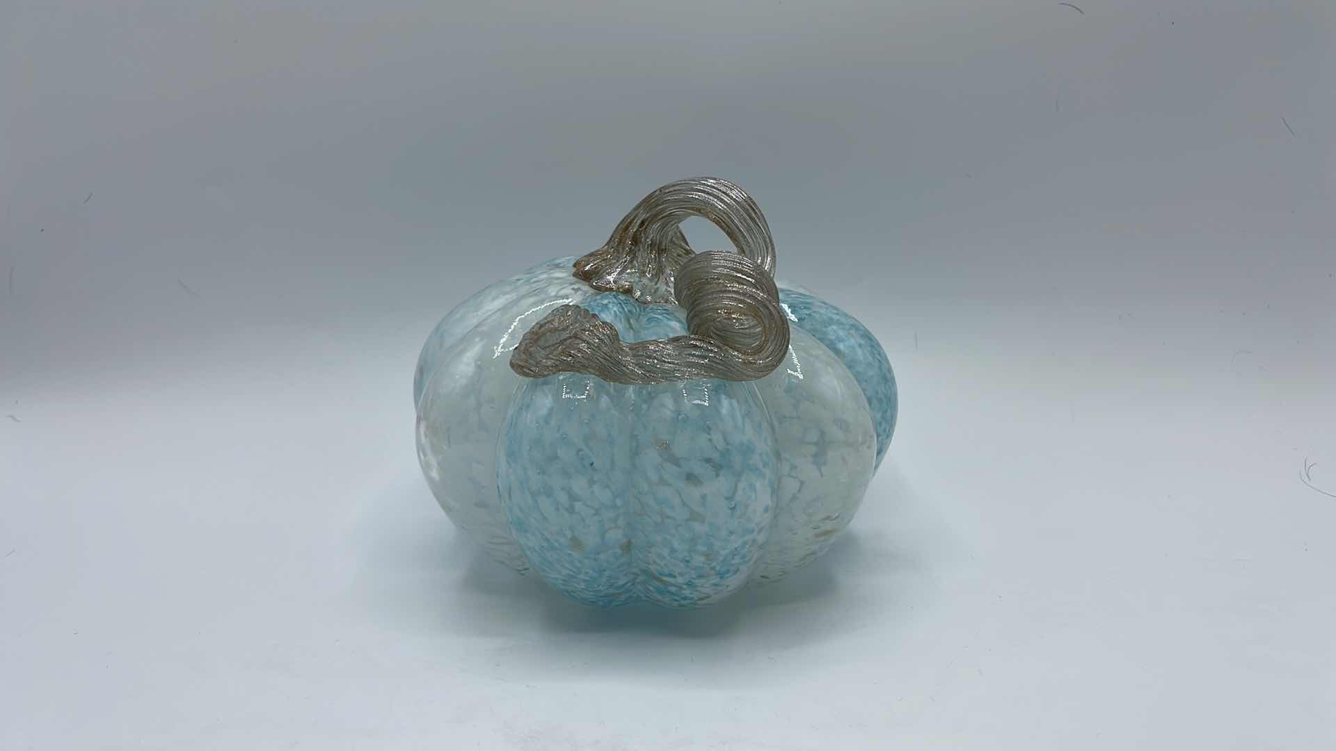 Photo 4 of MIKASA BLOWN GLASS SKY BLUE AND WHITE PUMPKIN H 5”