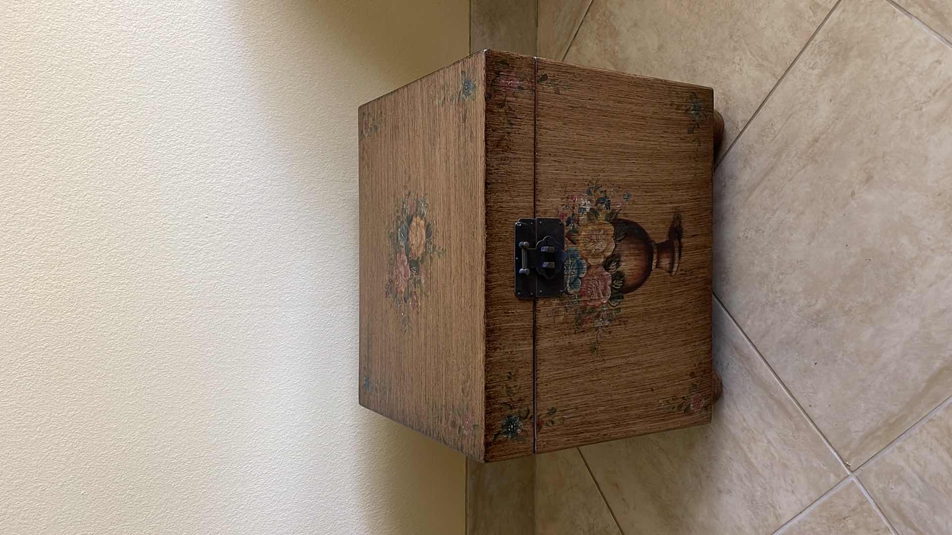 Photo 4 of WOOD STORAGE TRUNK W/HANDPAINTED FLOWERS 20” X 16” H 18”