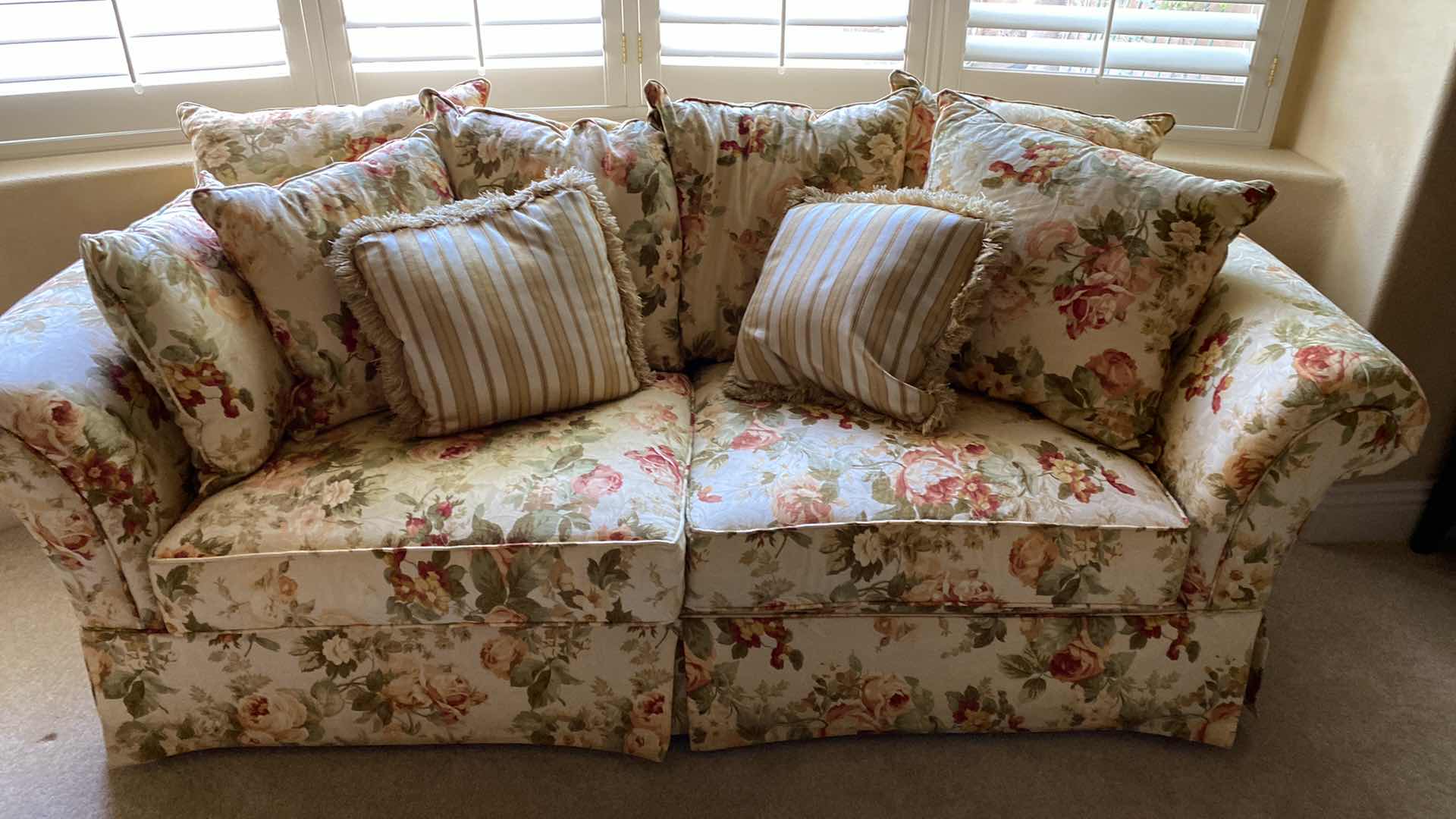 Photo 2 of 88” ALAN WHITE FLORAL UPHOLSTERED DOWN SOFA