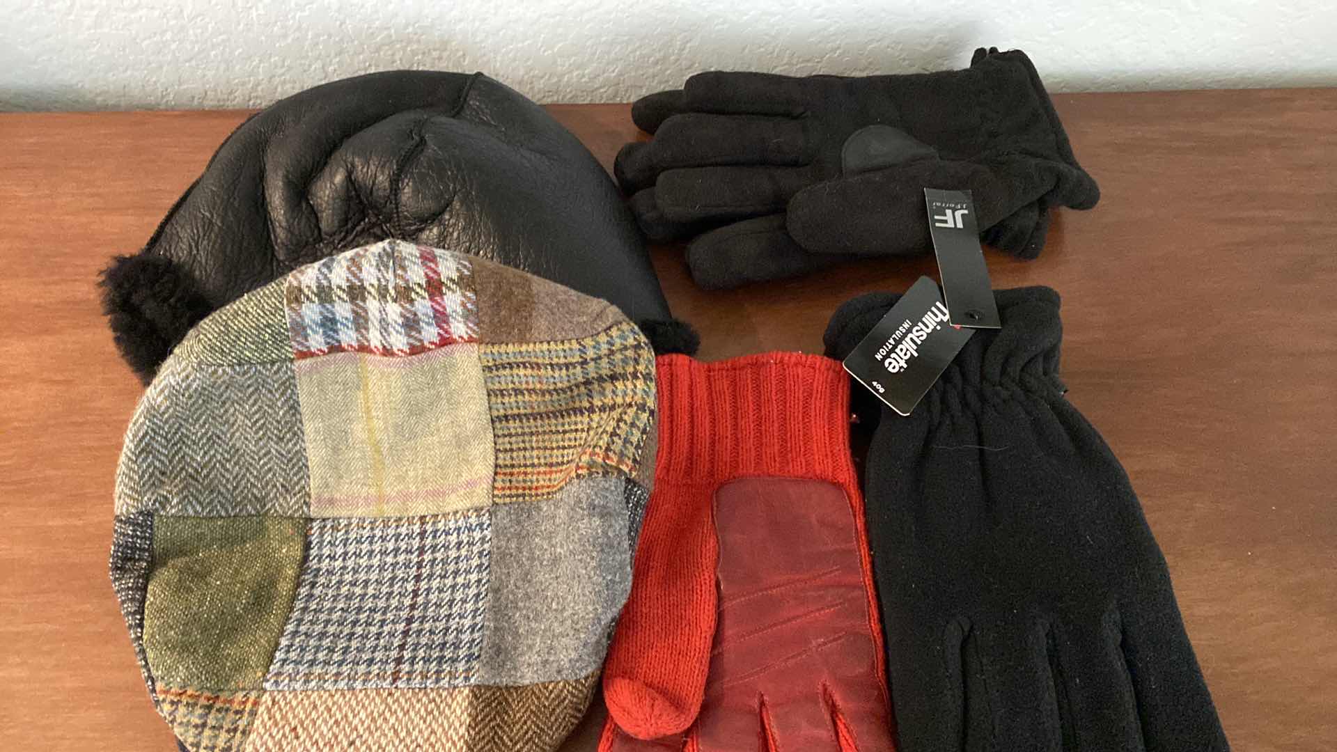 Photo 5 of MENS ACCESSORIES SOME NEW WALLETS GLOVES HATS AND MORE