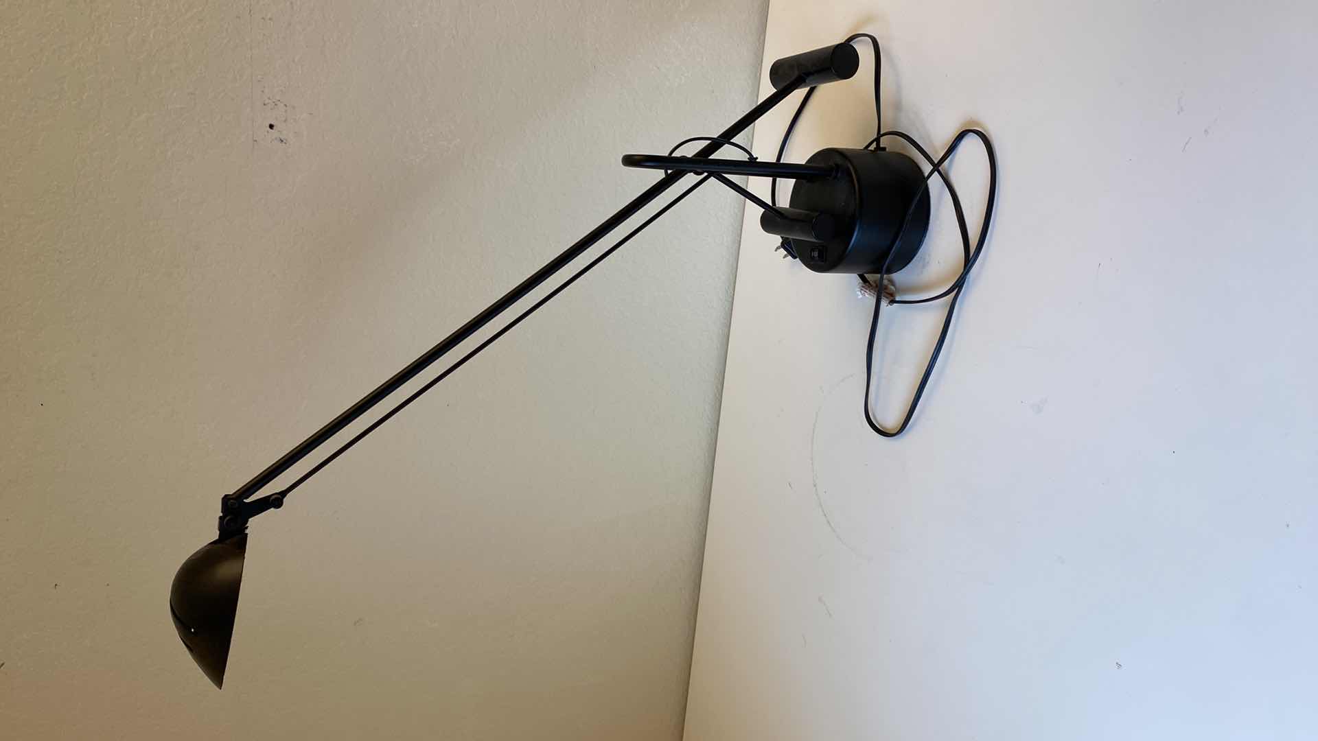 Photo 2 of BLACK ADJUSTABLE DESK LAMP H26”