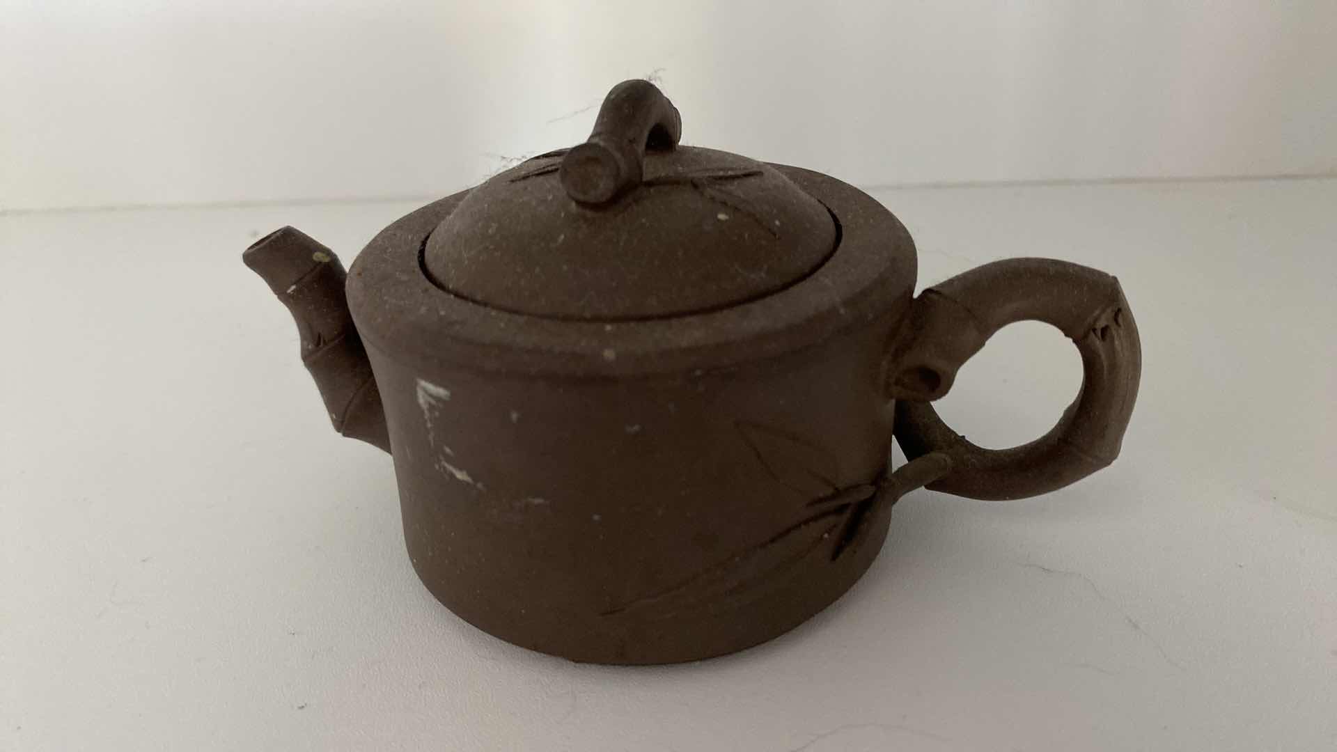 Photo 4 of VINTAGE CHINESE COLLECTIBLE CLAY TEA POT 5“ x 2 3/4”