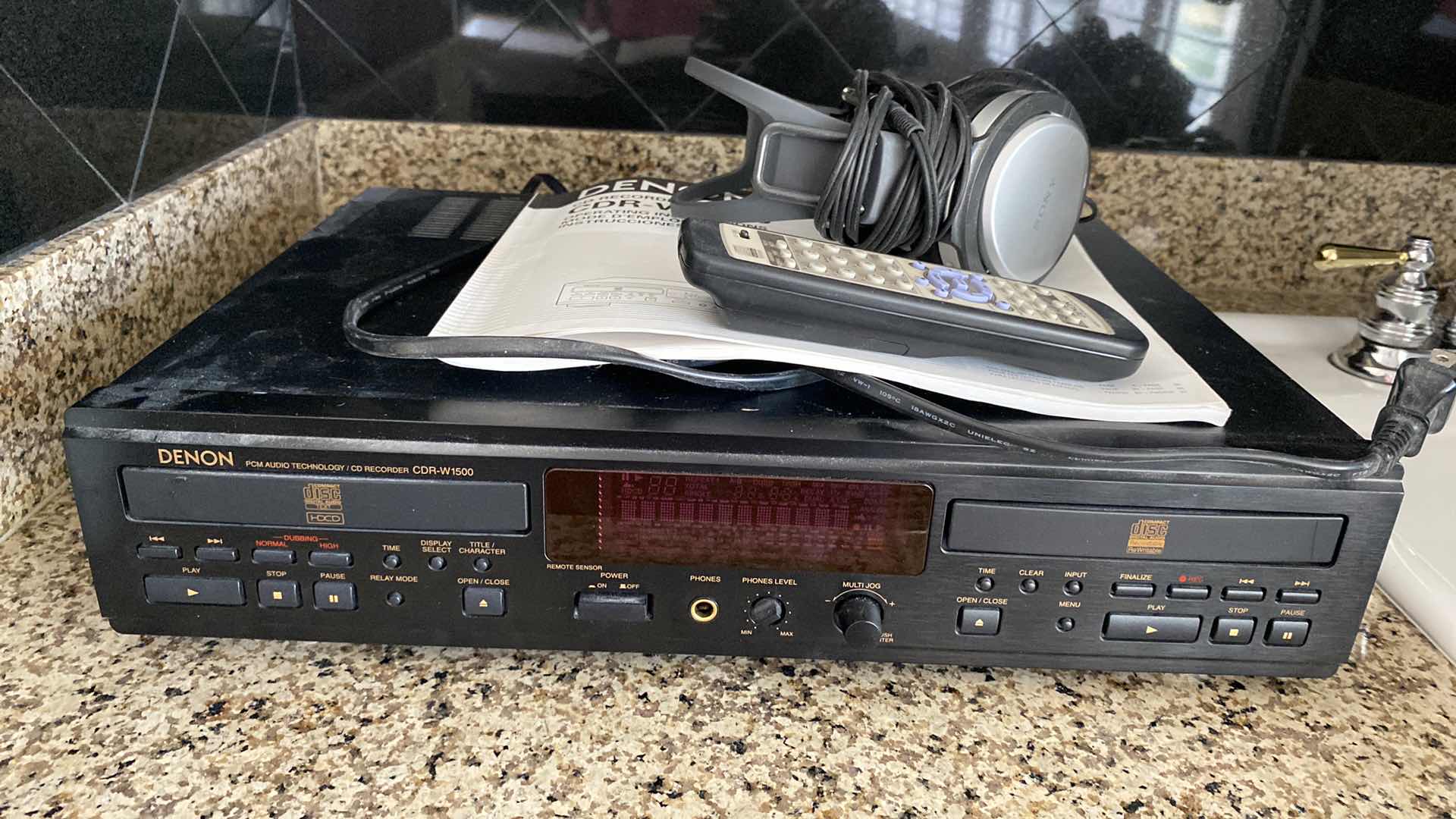 Photo 1 of DENON CDV RECORDER CDR-W1500 WITH SONY HEADPHONES