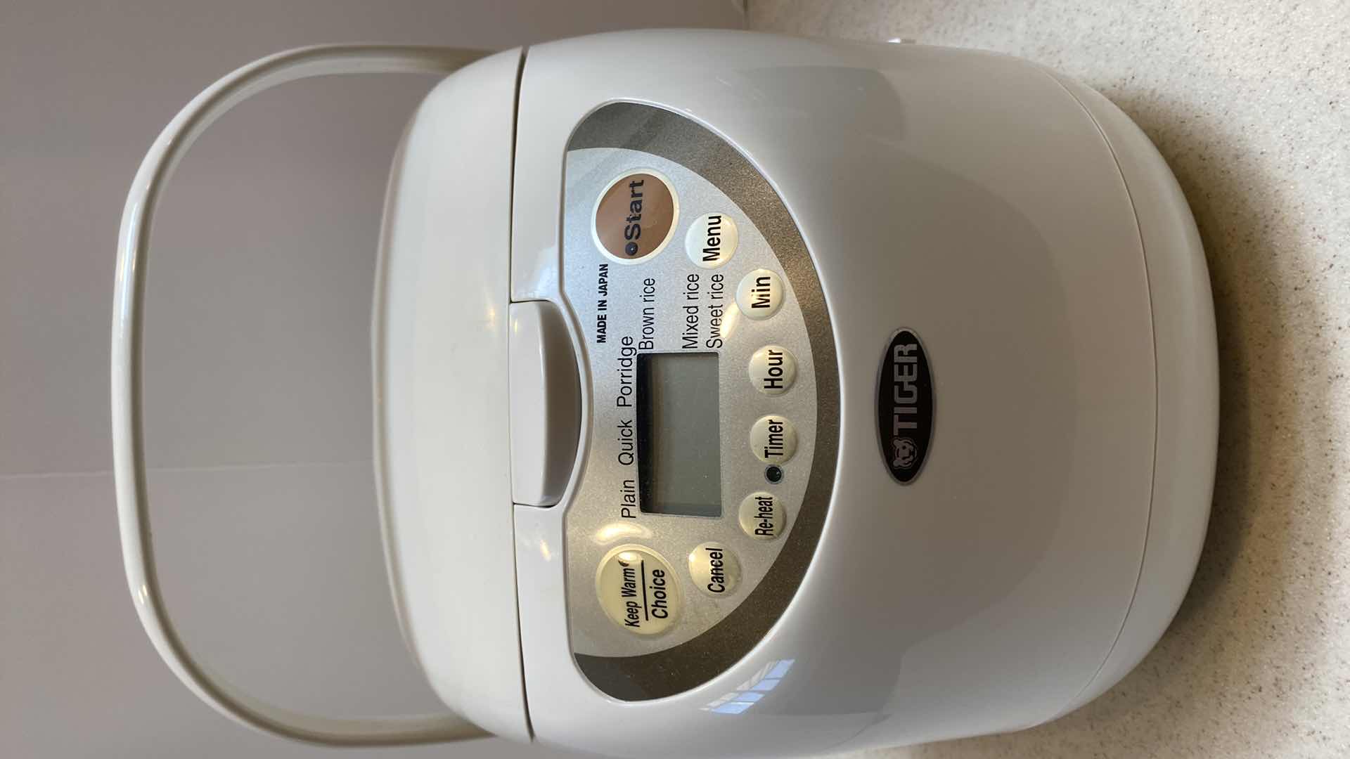 Photo 1 of TIGER  RICE COOKER
