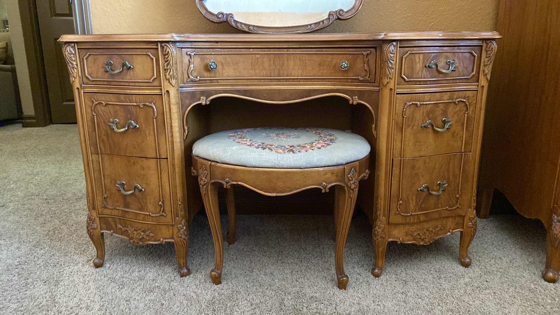 Photo 3 of ANTIQUE VANITY WITH ACANTHUS LEAF TRIM,  DOVETAIL CONSTRUCTION INCLUDES  MIRROR AND BENCH 50“ x 20“  H 30“