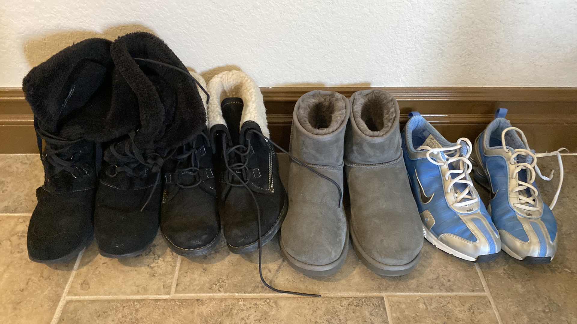 Photo 1 of 4-WOMENS SIZE 8.5 AND 9 UGGS AND SHOES