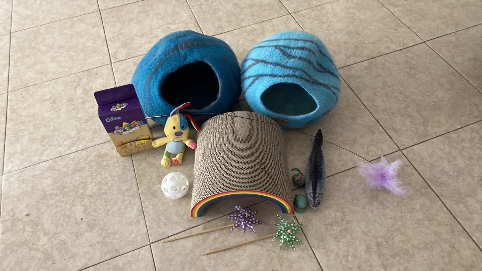 Photo 2 of CAT TOYS AND MEOWFIA HOUSES