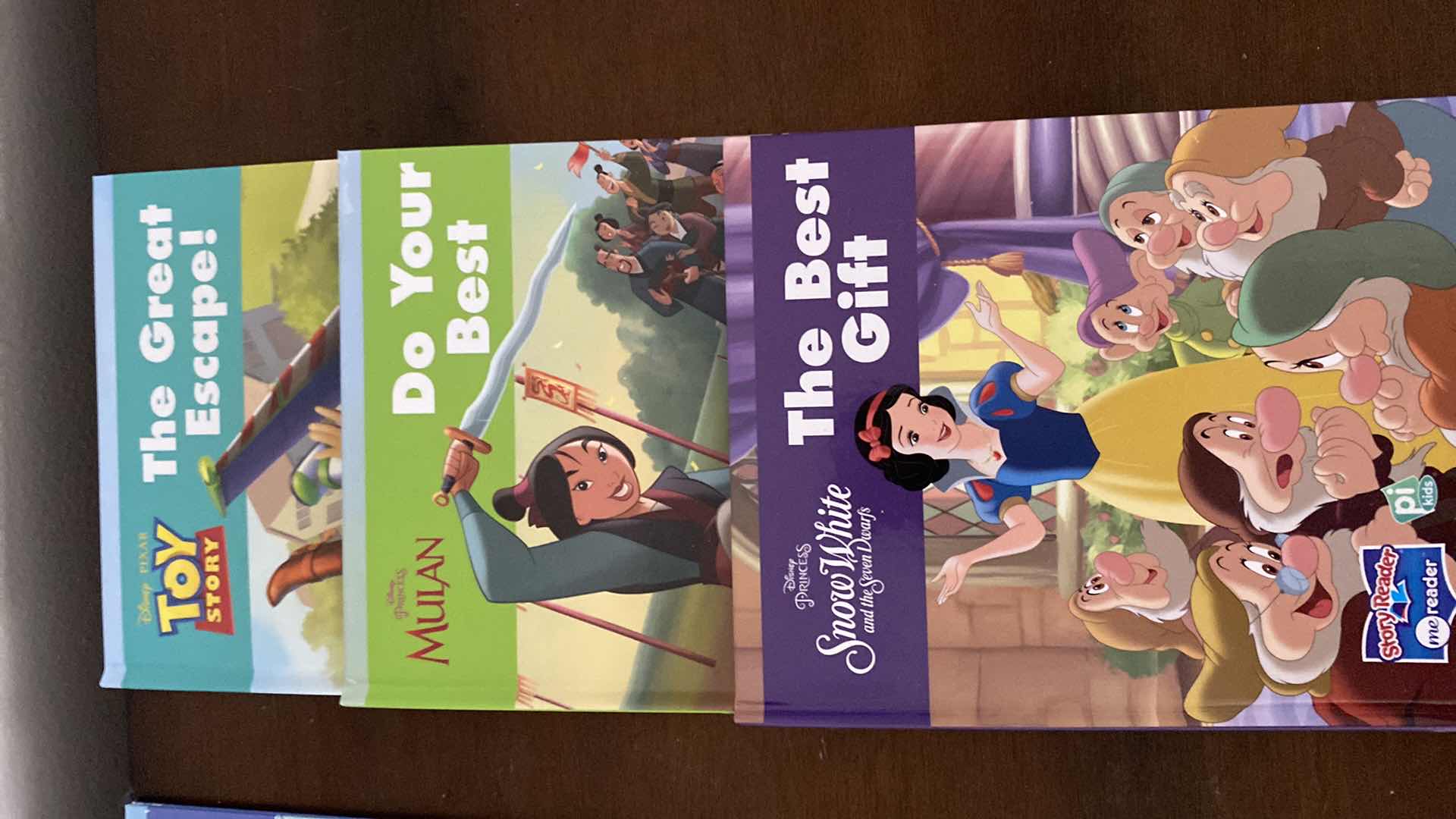 Photo 3 of DISNEY ELECTRONIC READER 8-BOOK LIBRARY