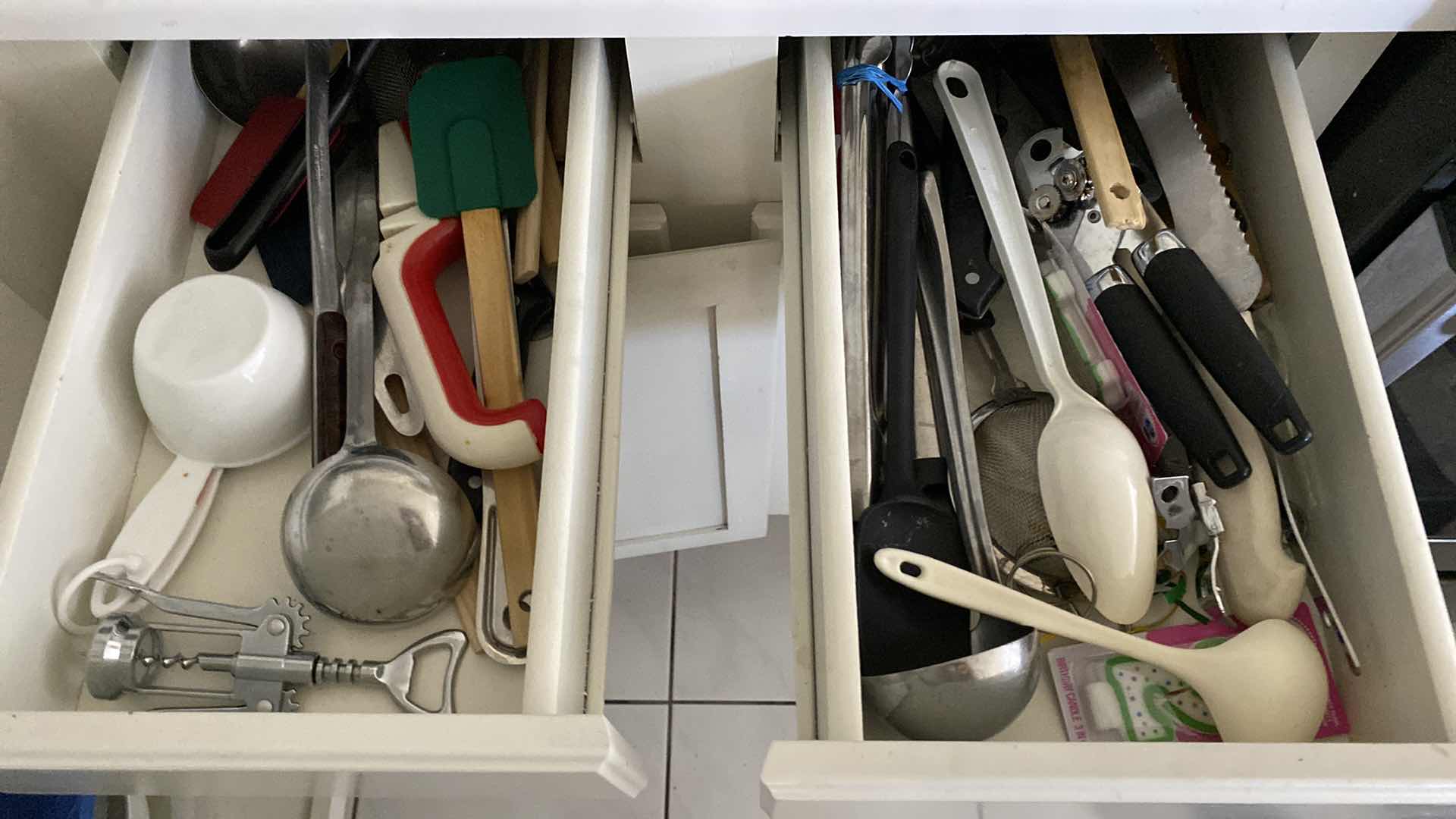 Photo 1 of CONTENTS OF 3 KITCHEN DRAWERS