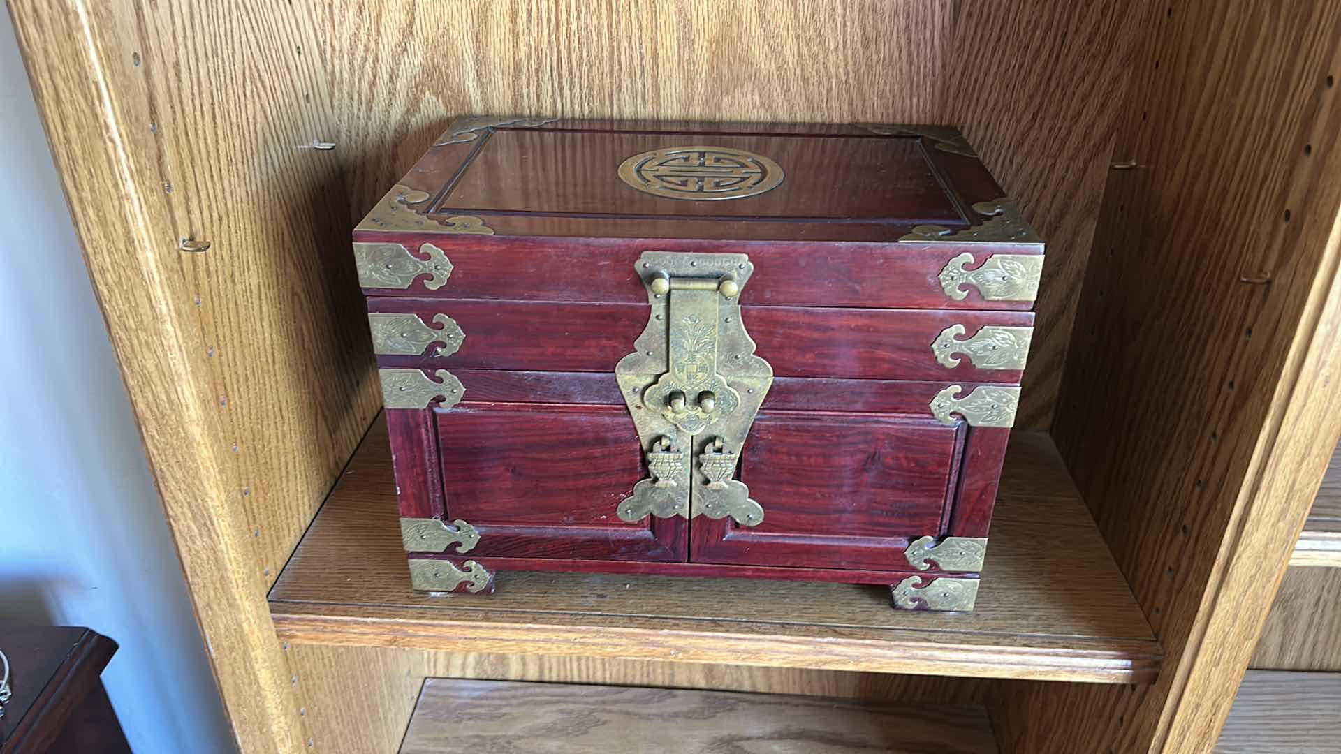 Photo 5 of ASIAN INSPIRED JEWELRY BOX WITH BRASS HARDWARE 14” x 9” x 10”