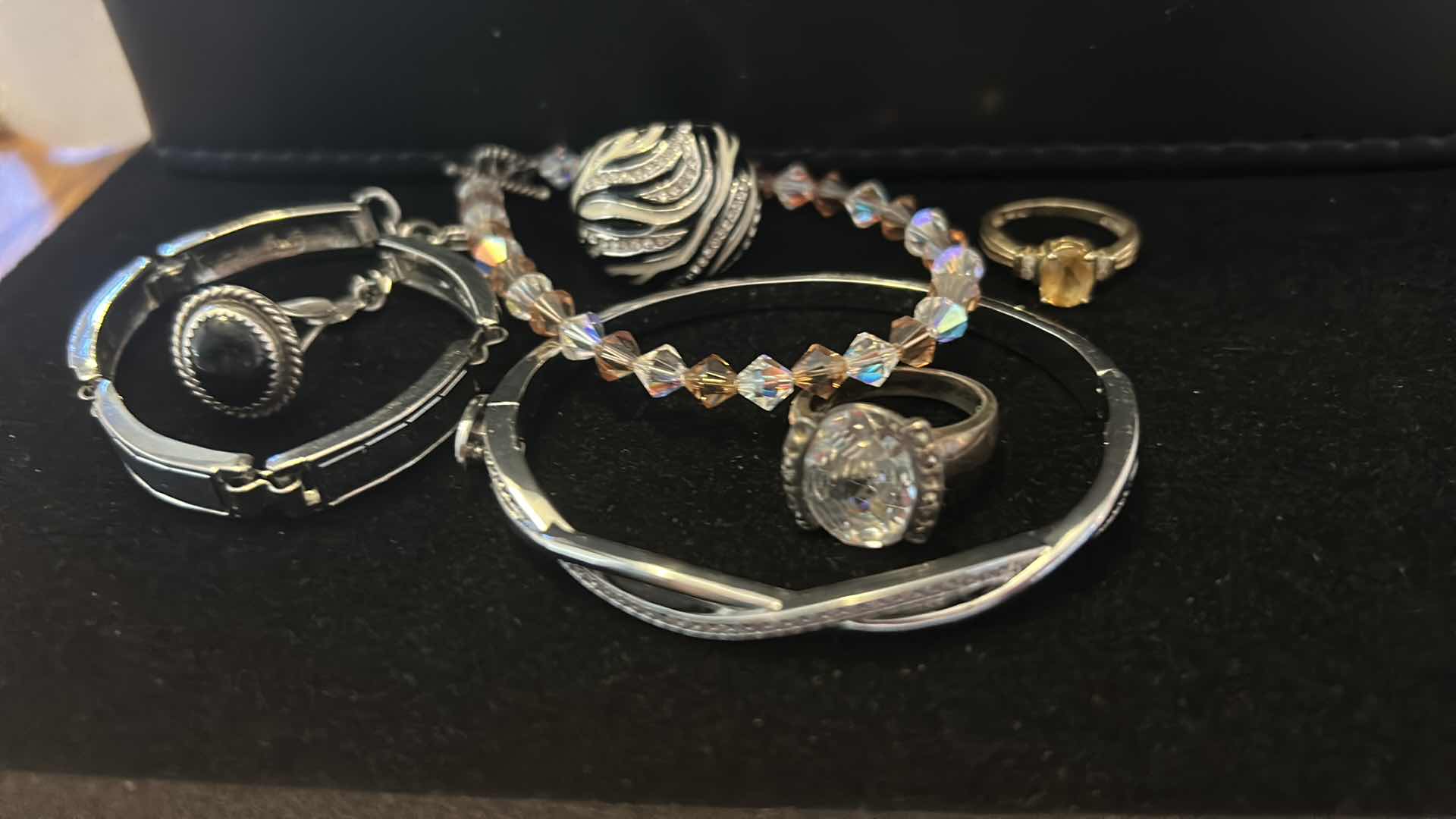 Photo 3 of COSTUME JEWELRY ASSORTMENT