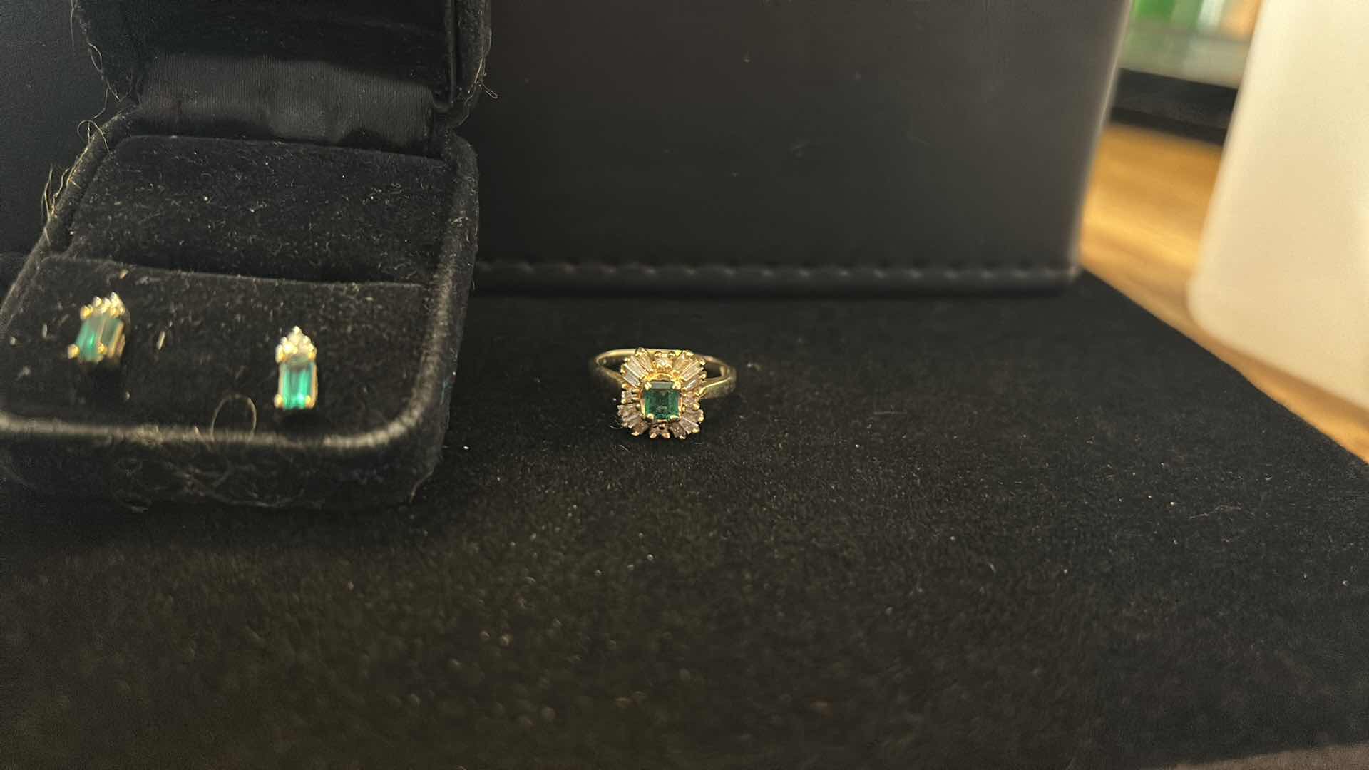 Photo 3 of FINE JEWELRY- 14K GOLD DIAMONDS WITH EMERALD, EARRINGS AND RING SET ESTIMATED  SIZE 5-6