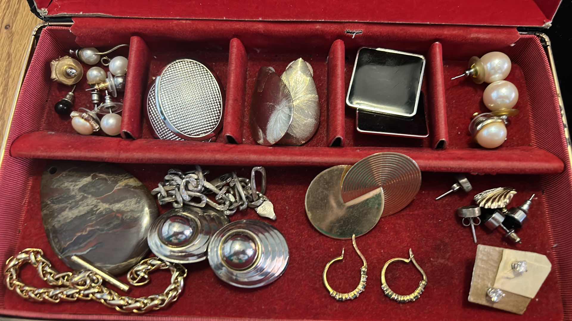 Photo 2 of COSTUME JEWELRY ASSORTMENT WITH CASE