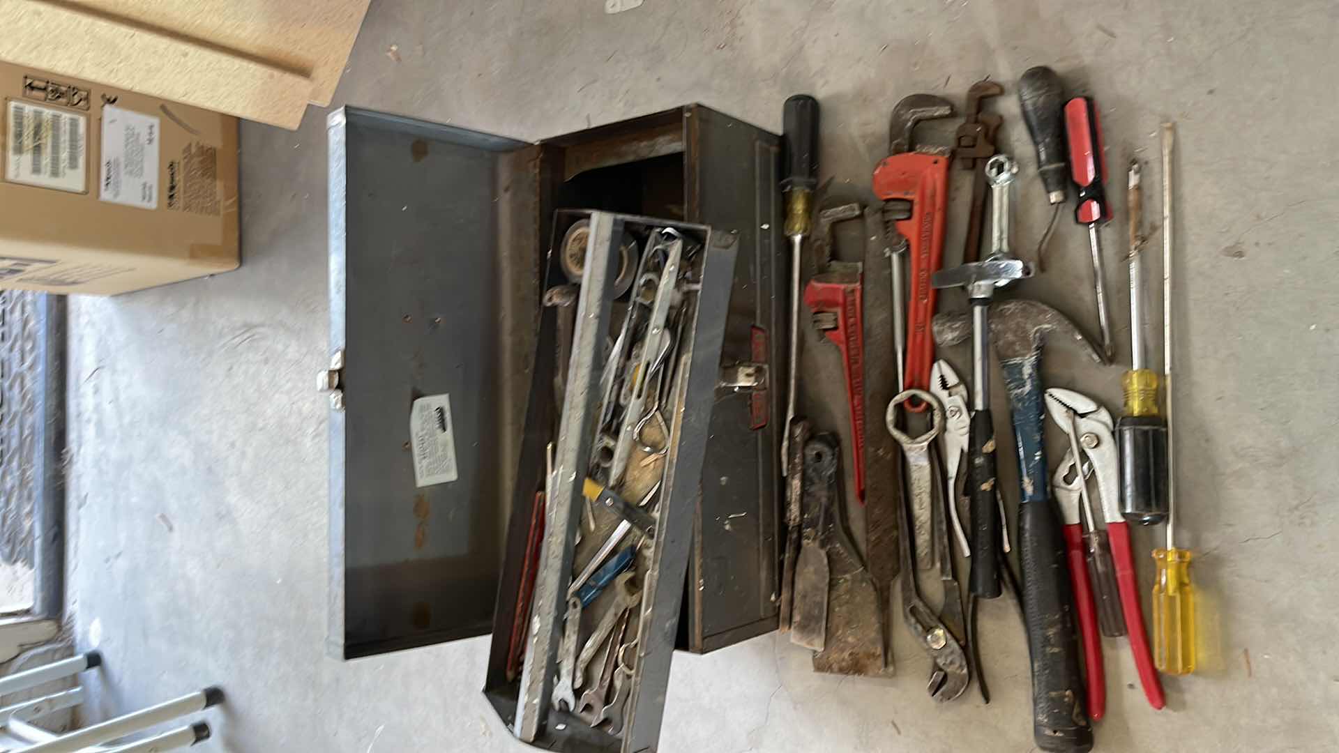 Photo 1 of CRAFTSMAN VINTAGE TOOLBOX WITH SOME TOOLS.