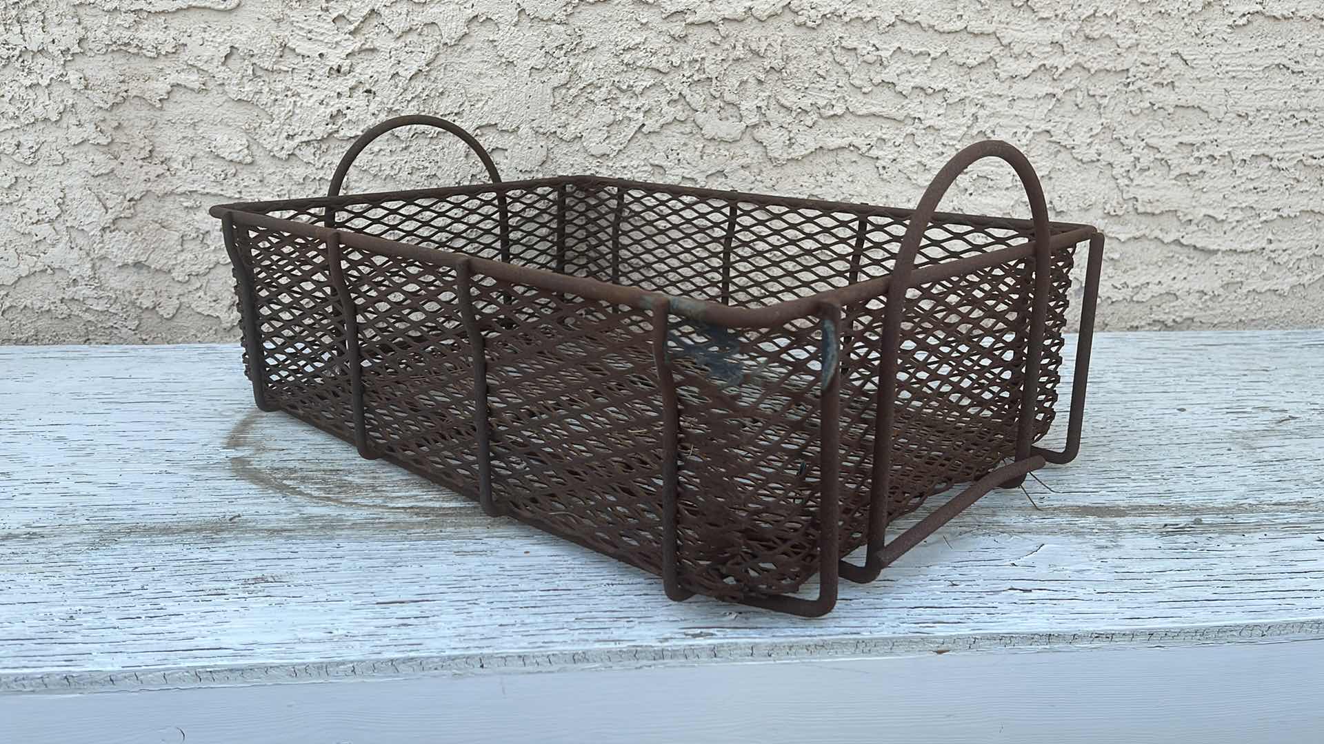 Photo 3 of METAL BASKET