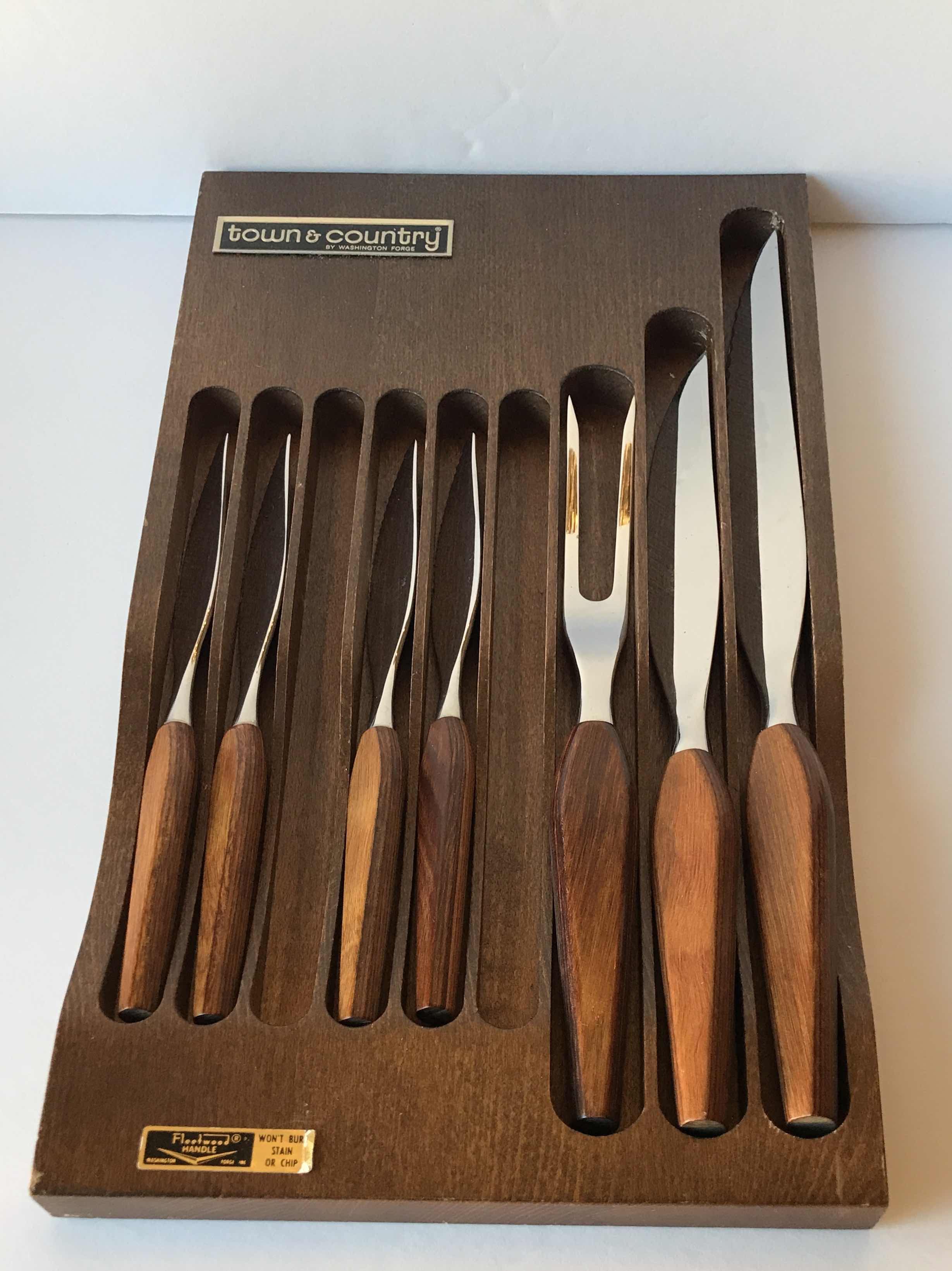 Photo 1 of TOWN & COUNTRY ART DECO SERVING UTENSILS- MISSING 2 KNIVES