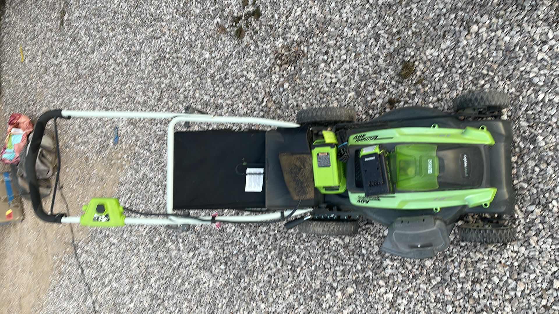 Photo 3 of GREENWORKS 19” LITHIUM 40V LAWNMOWER W/ EXTRA BATTERY & CHARGER