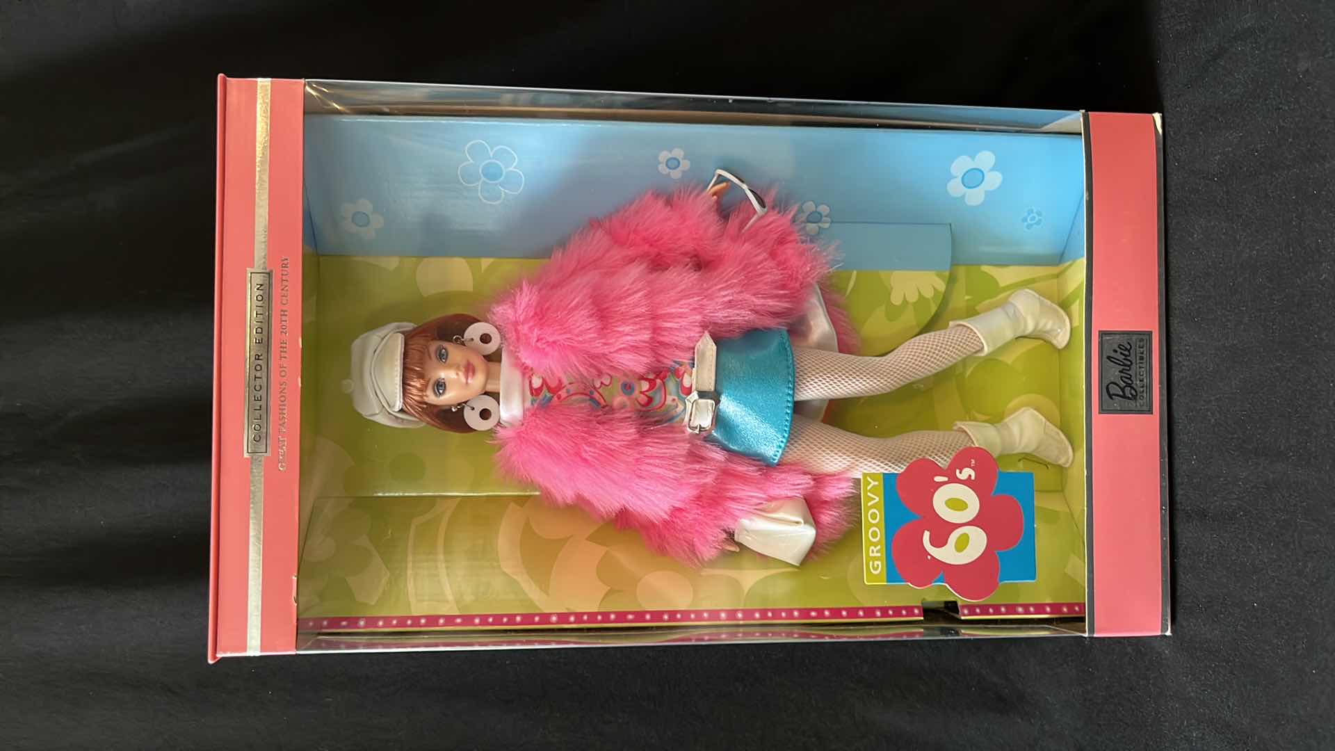 Photo 1 of MATTEL COLLECTOR EDITION GREAT FASHIONS OF THE 20TH CENTURY GROOVY 60’S BARBIE 2000 (27676)