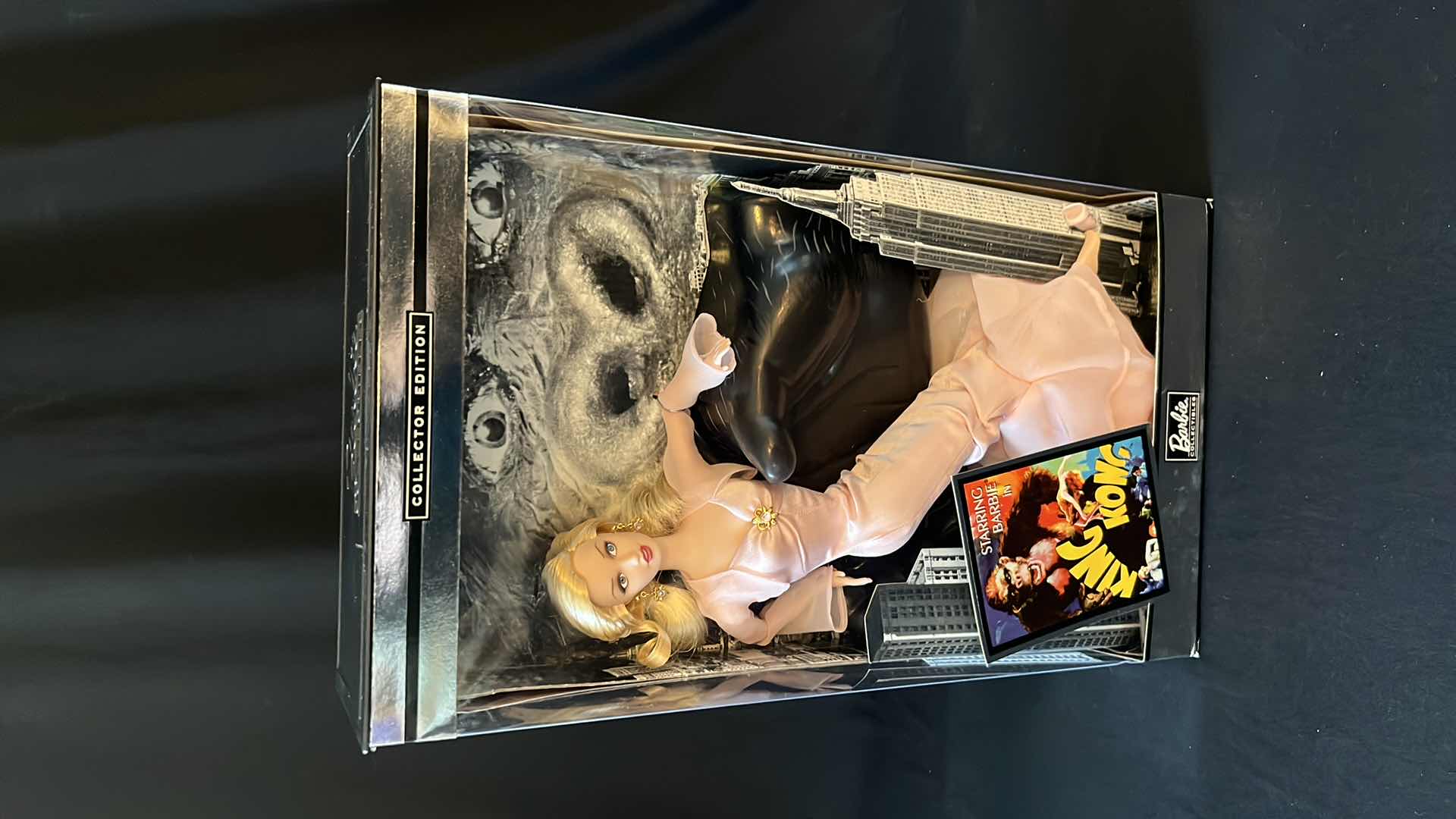 Photo 1 of MATTEL COLLECTOR EDITION STARRING BARBIE IN KING KONG 2002 (56737)
$50