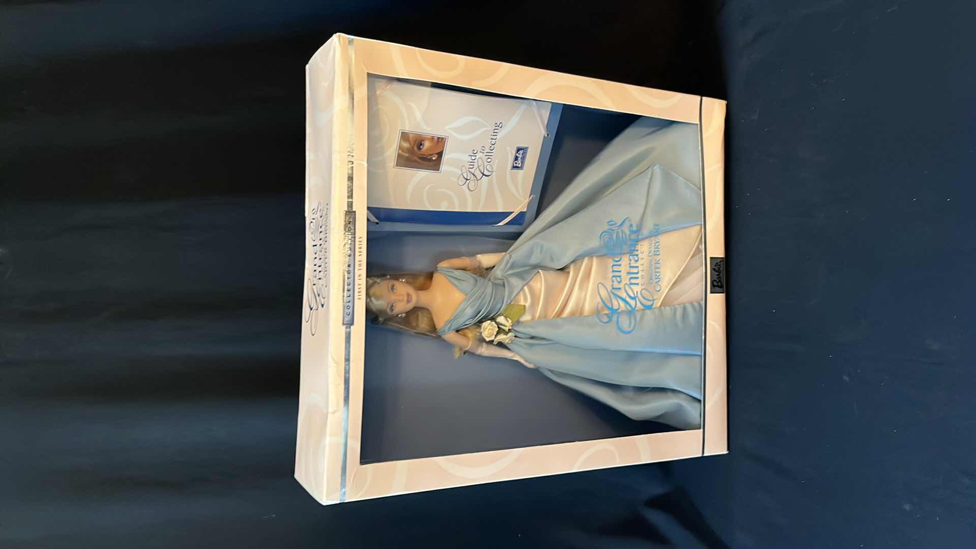 Photo 1 of MATTEL COLLECTOR EDITION GRAND ENTRANCE BARBIE BY CARTER BRYANT 2000 (28533)