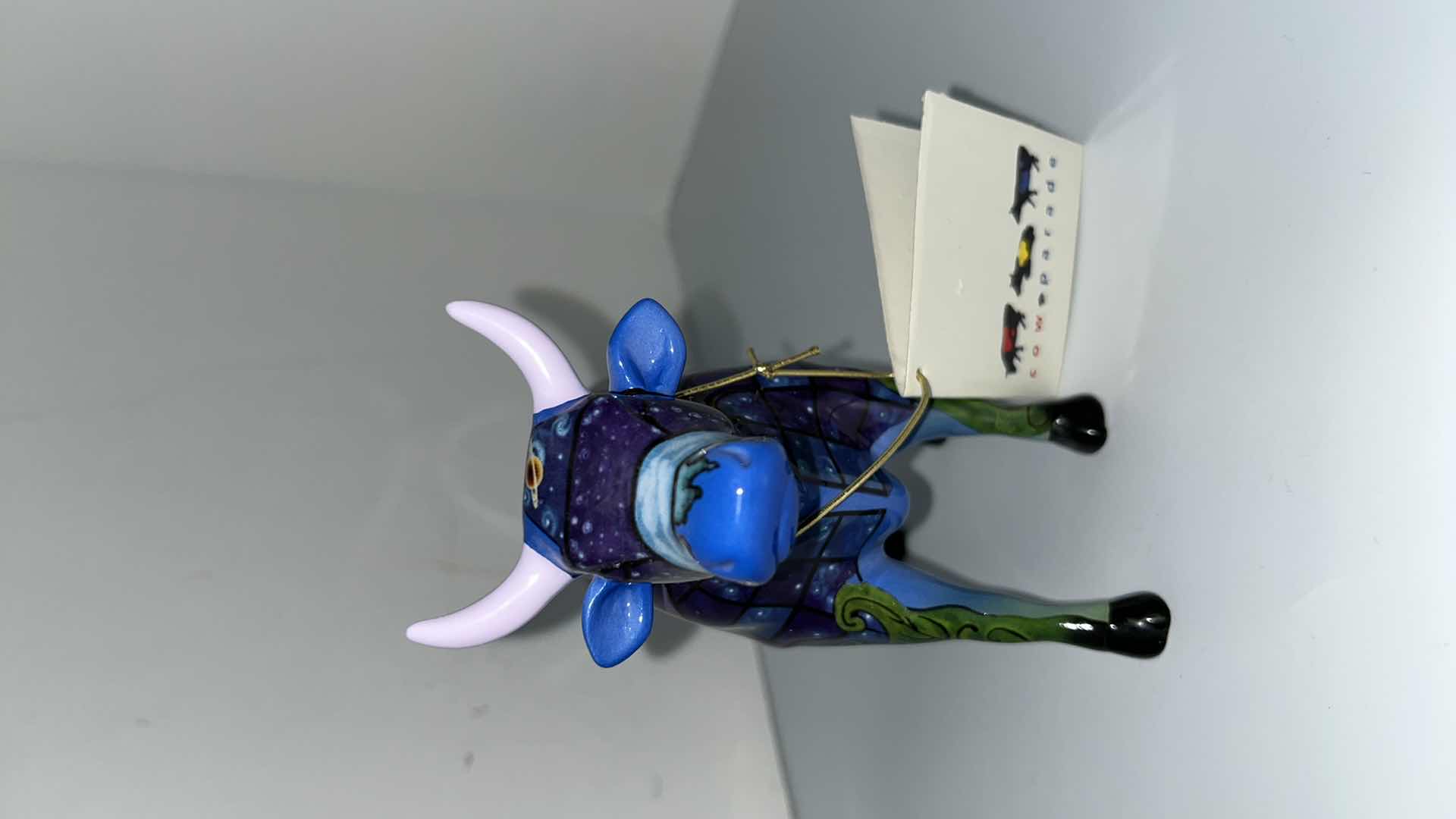 Photo 3 of WESTLAND GIFTWARE COW PARADE INFINITY COW FIGURINE 2001 (9191)