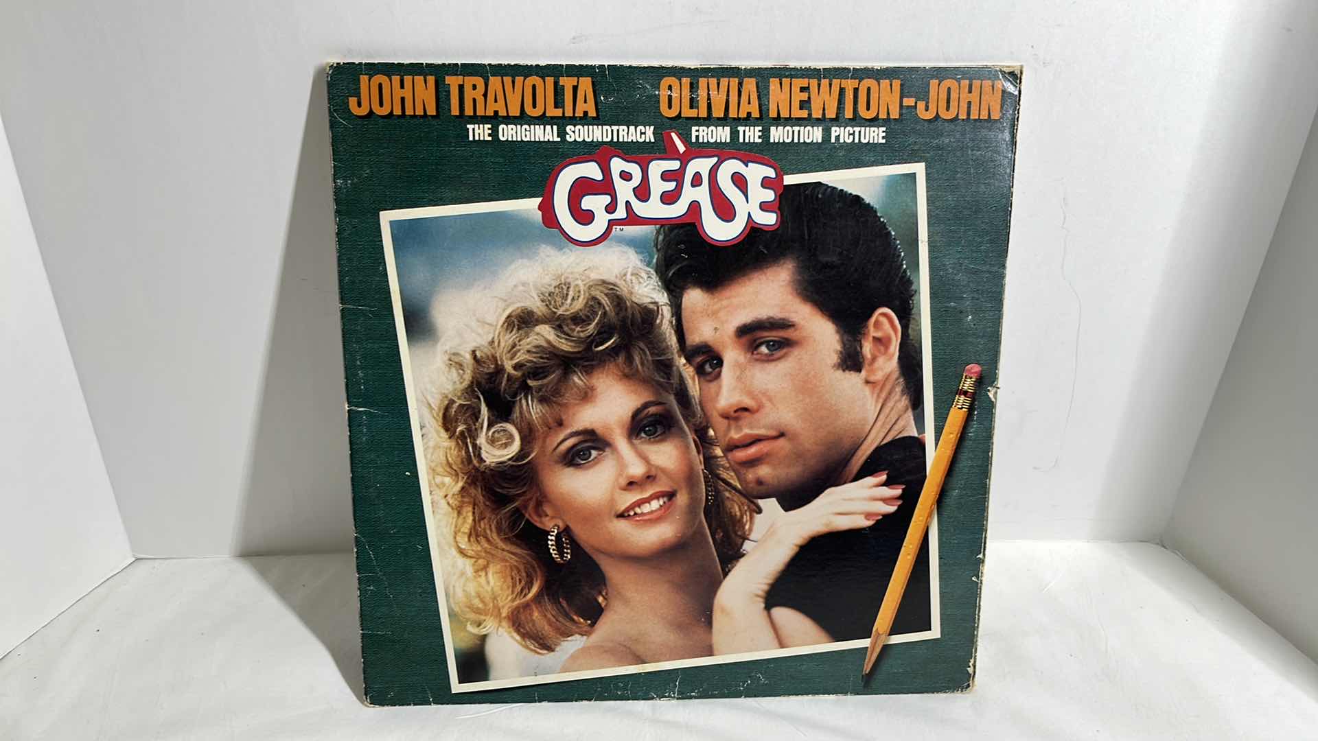 Photo 1 of GREASE THE ORIGINAL SOUNDTRACK 1978 VINYL ALBUM 