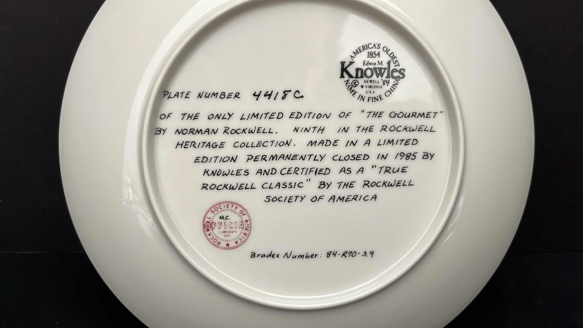 Photo 3 of EDWIN M KNOWLES CHINA CO. NORMAN ROCKWELL PLATE THE GOURMET W COA 8.5”