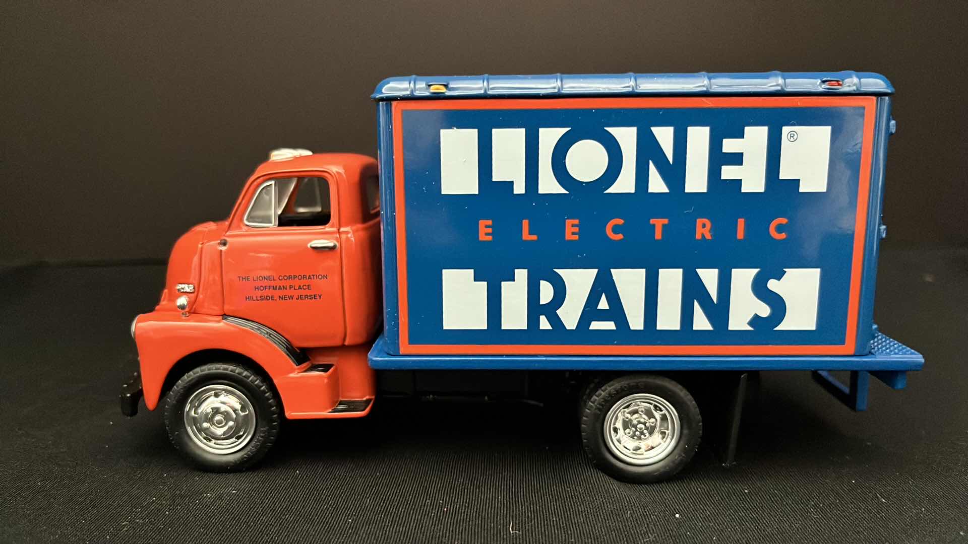 Photo 2 of FIRST GEAR INC, EASTWOOD AUTOMOBILIA TRANSPORTATION COLLECTIBLES LIONEL ELECTRIC TRAINS 1952 GMC C.O.E. STOCK NO 19-0108