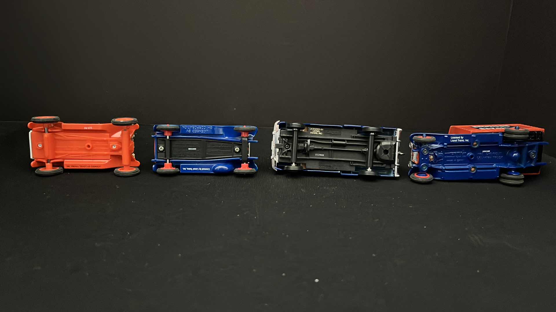 Photo 5 of ERTL COLLECTIBLES, EASTWOOD AUTOMOBILIA TRANSPORTATION COLLECTIBLES LIONEL ELECTRIC TRAINS DIE CAST VEHICLES (4) STOCK NO 3522 & B518