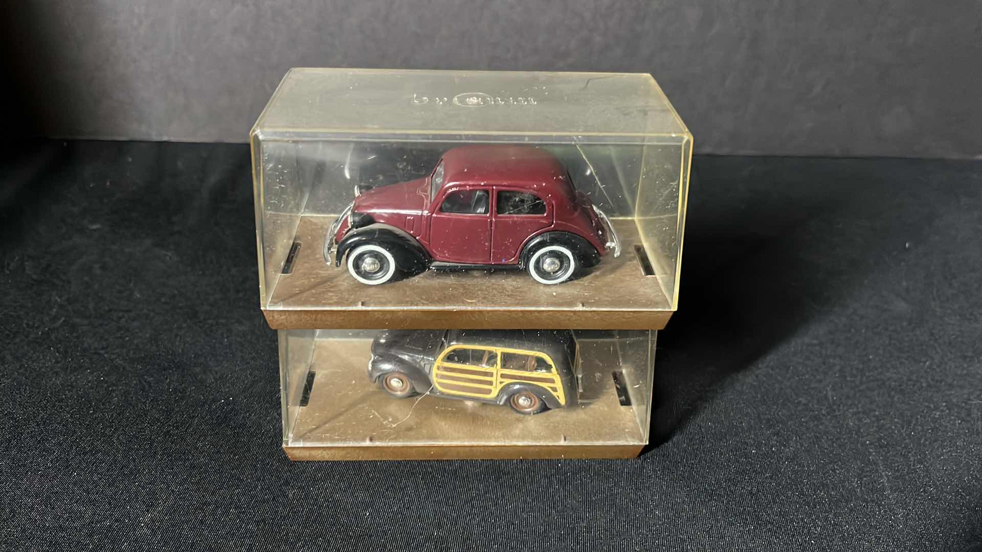 Photo 2 of BRUMM DIE-CAST METAL REPLICA 1937-1939 FIAT 508C BERLINA HP32 (#R31), BRUMM DIE-CAST METAL REPLICA FIAT 500 GARDINIERA (#R49)