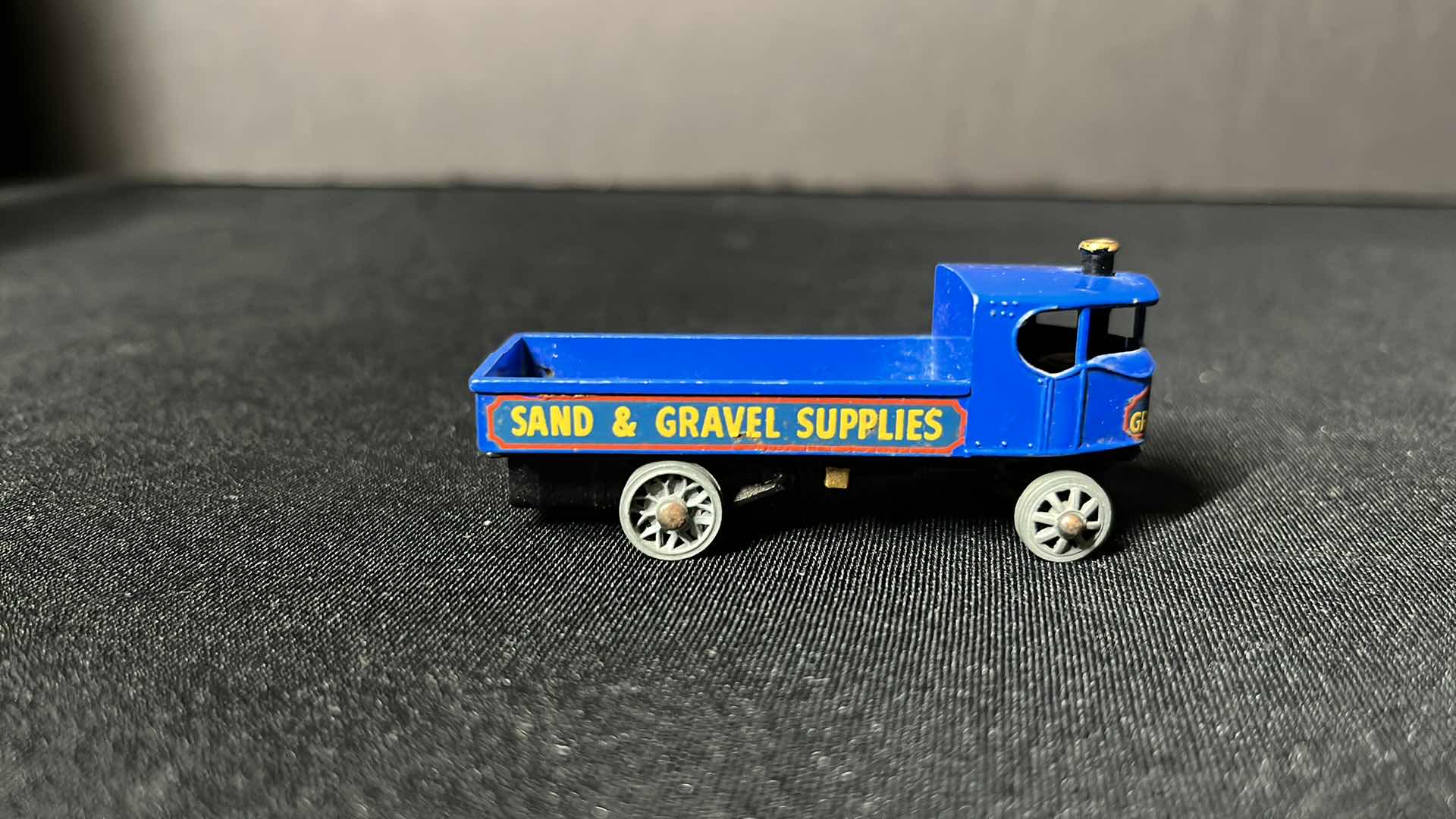 Photo 2 of LESNEY DIE-CAST METAL MODELS OF YESTERYEAR SERIES, NO. 4 SCALE MODEL SENTINEL STEAM WAGON, 1956 - 1961